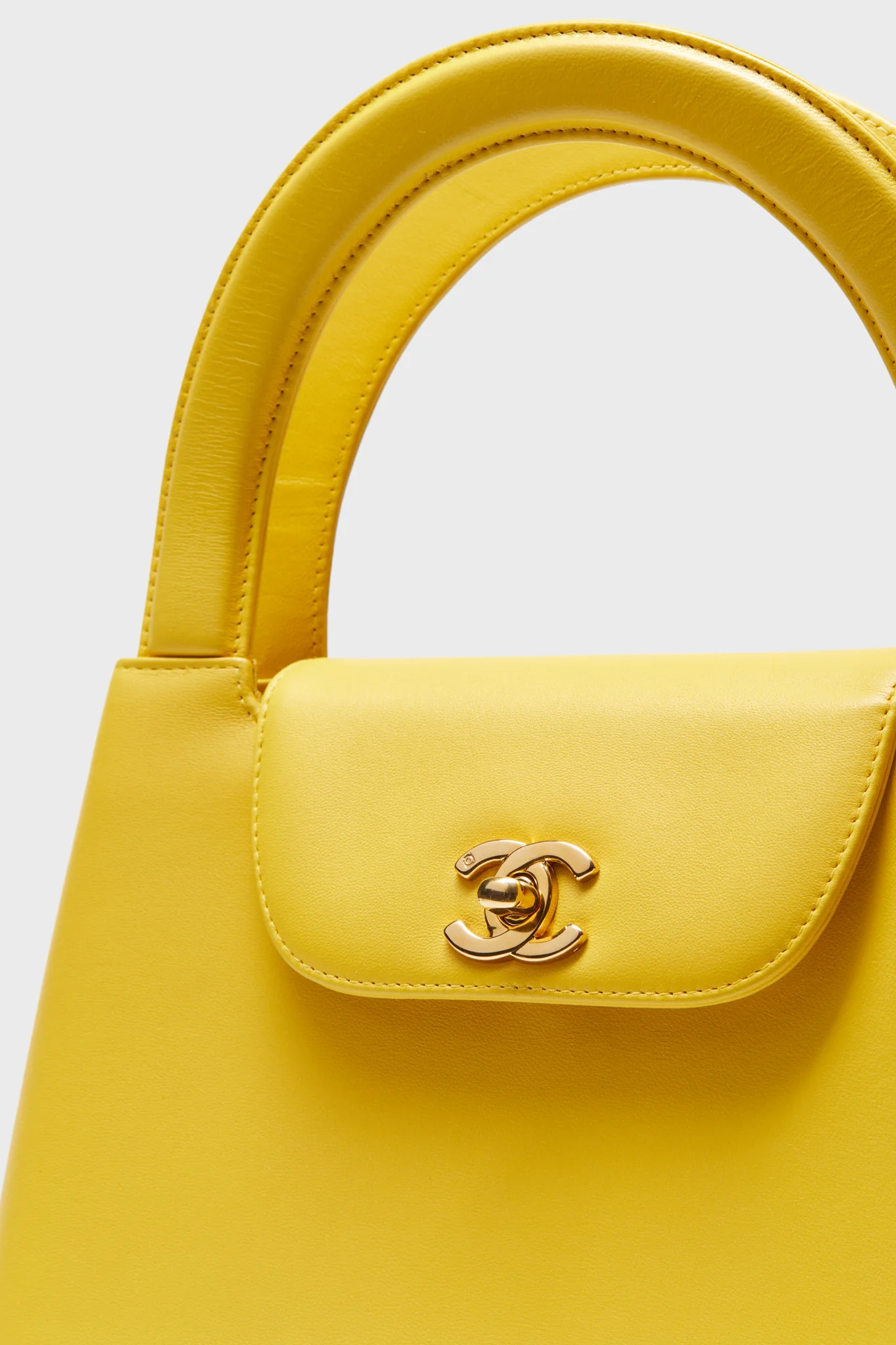 CHANEL Yellow Kelly Bag - Image 6