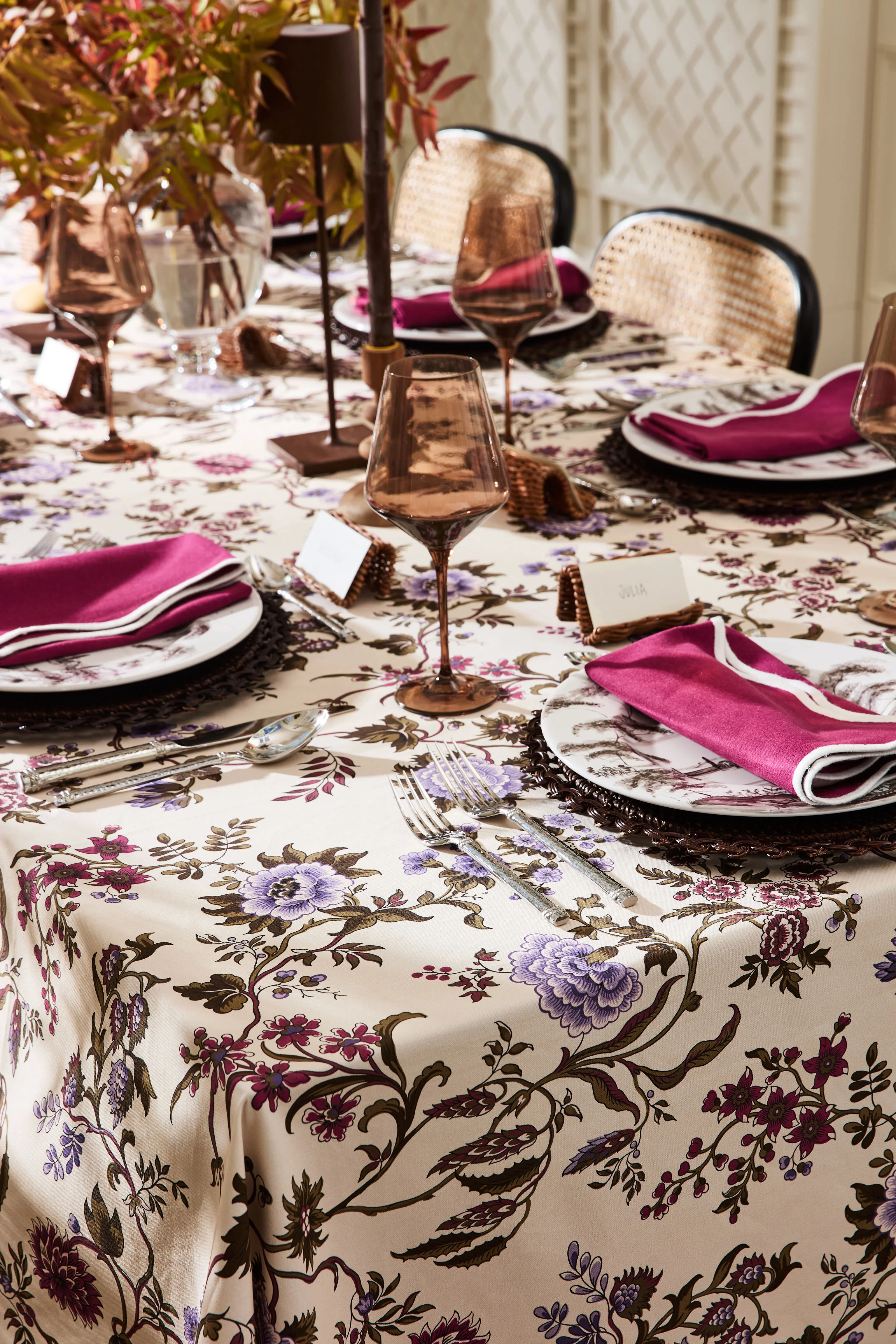 Chantilly Vine Tablecloth - Image 4