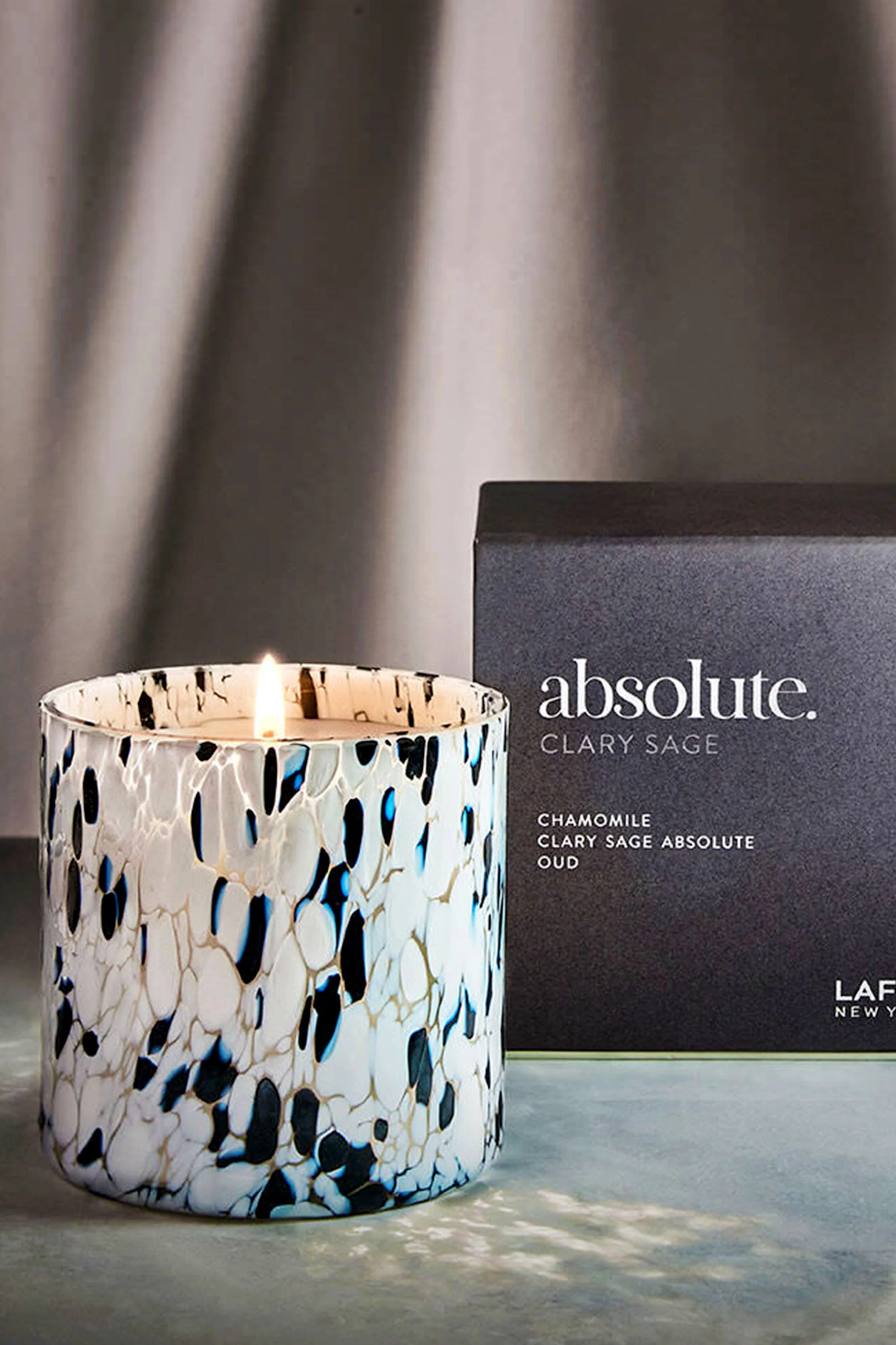 Clary Sage Absolute Signature 15.5oz Candle - Image 2