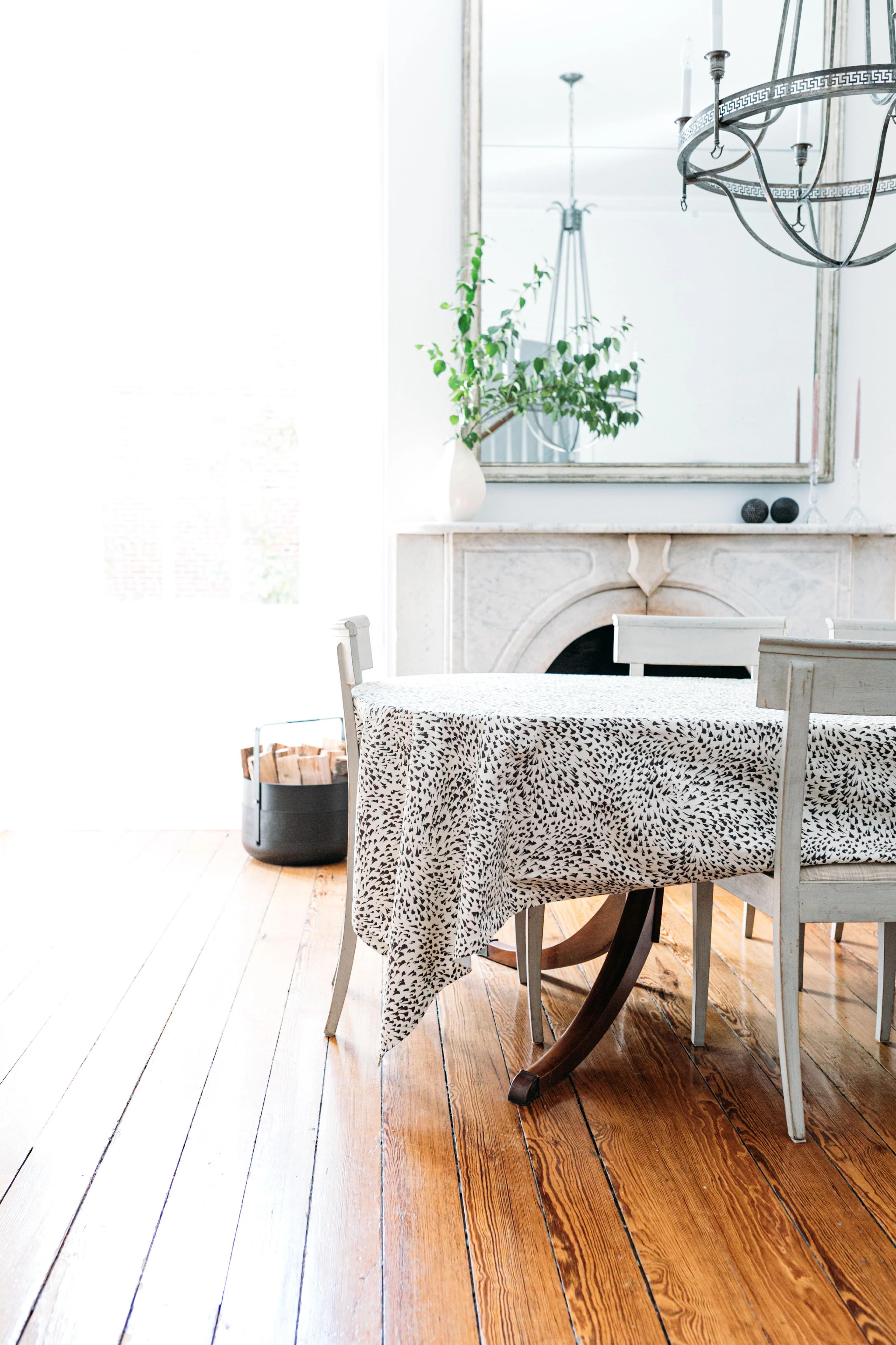 Cocoa Dot Tablecloth - Image 2