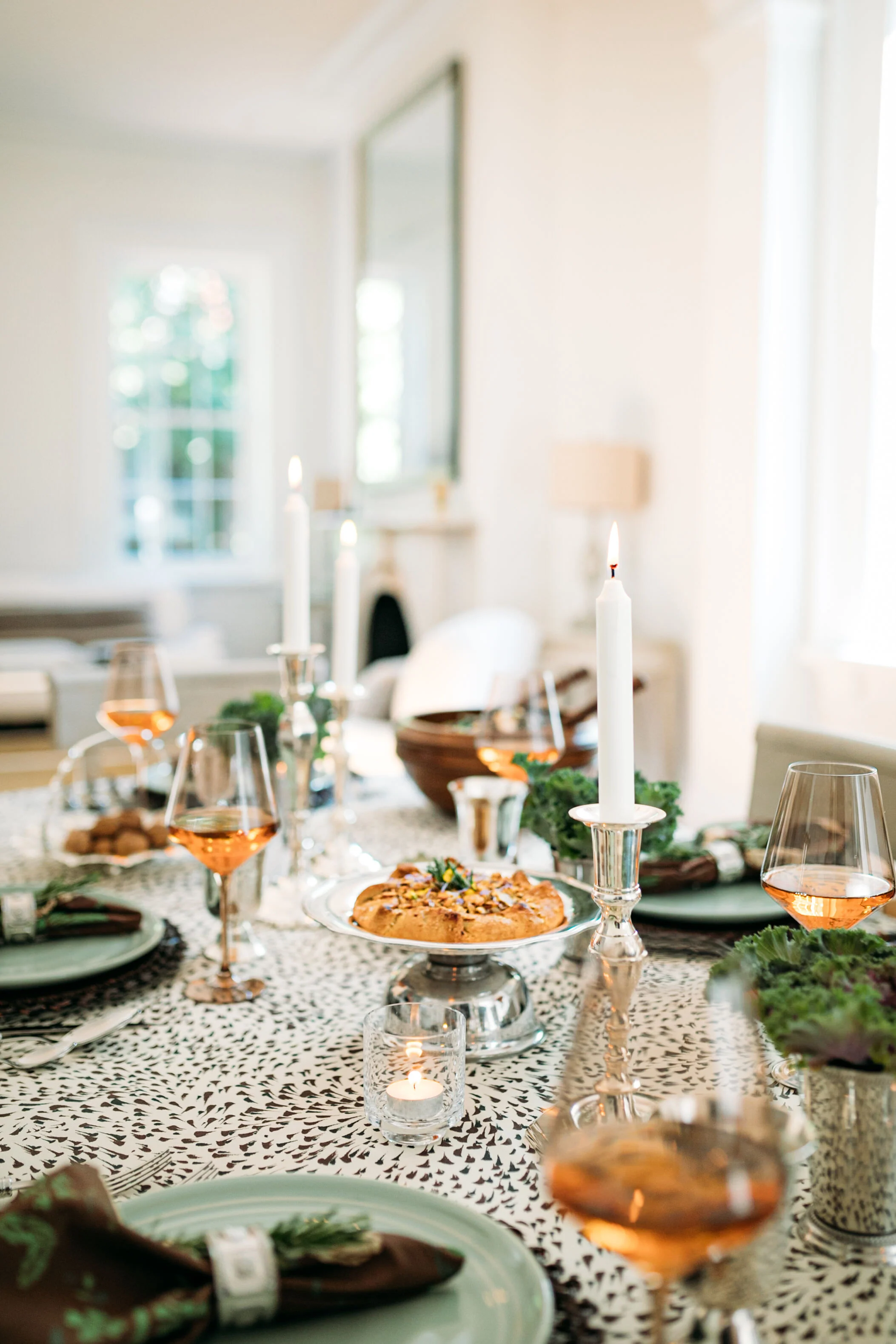 Cocoa Dot Tablecloth - Image 8