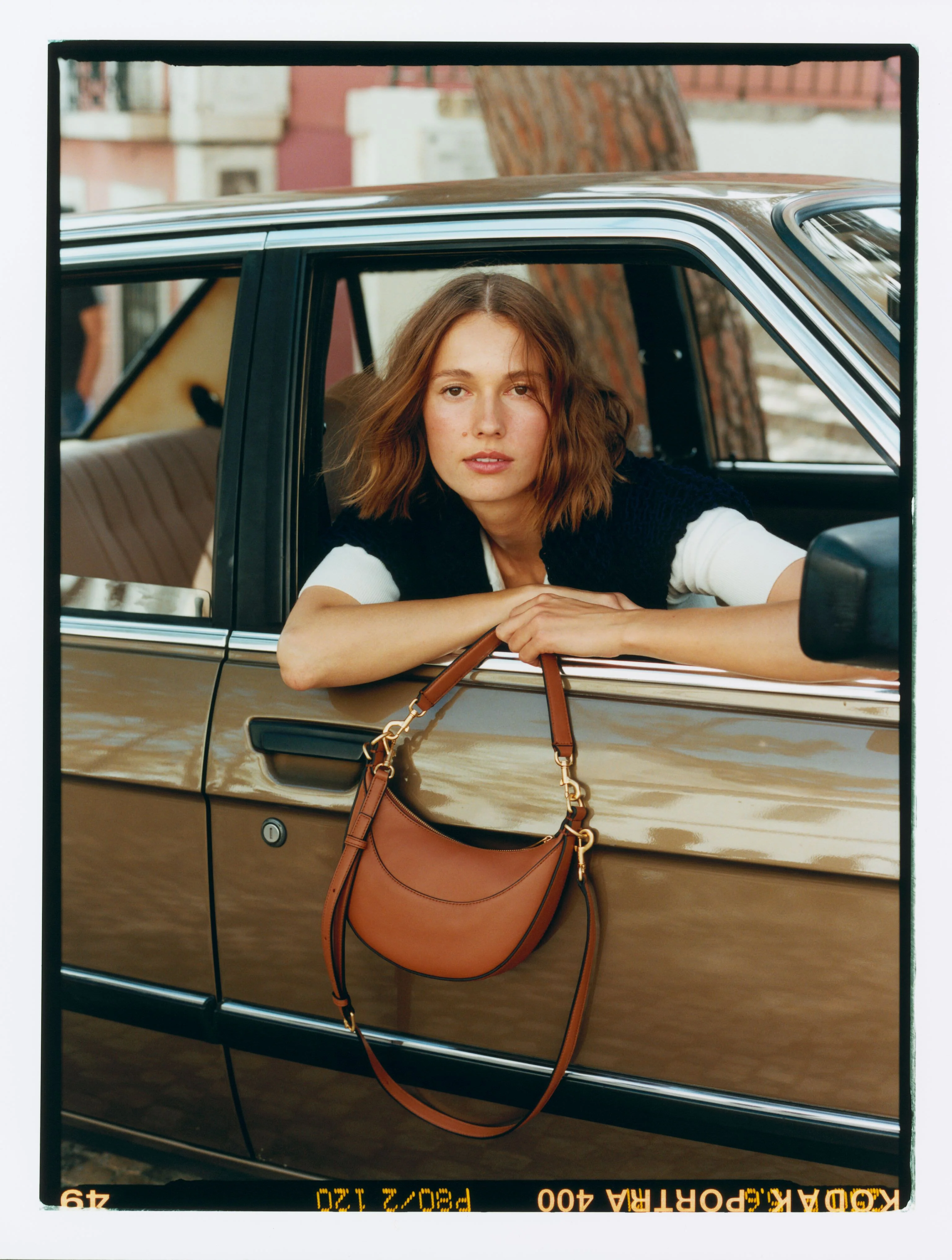 Cognac Florence Small Shoulder Bag - Image 2