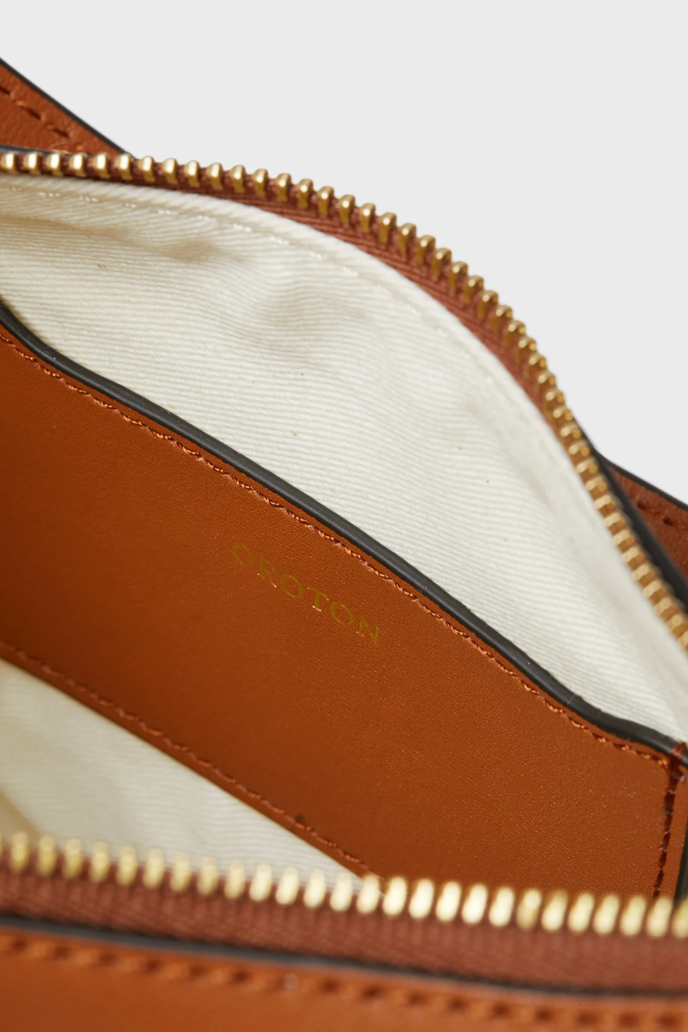 Cognac Florence Small Shoulder Bag - Image 7
