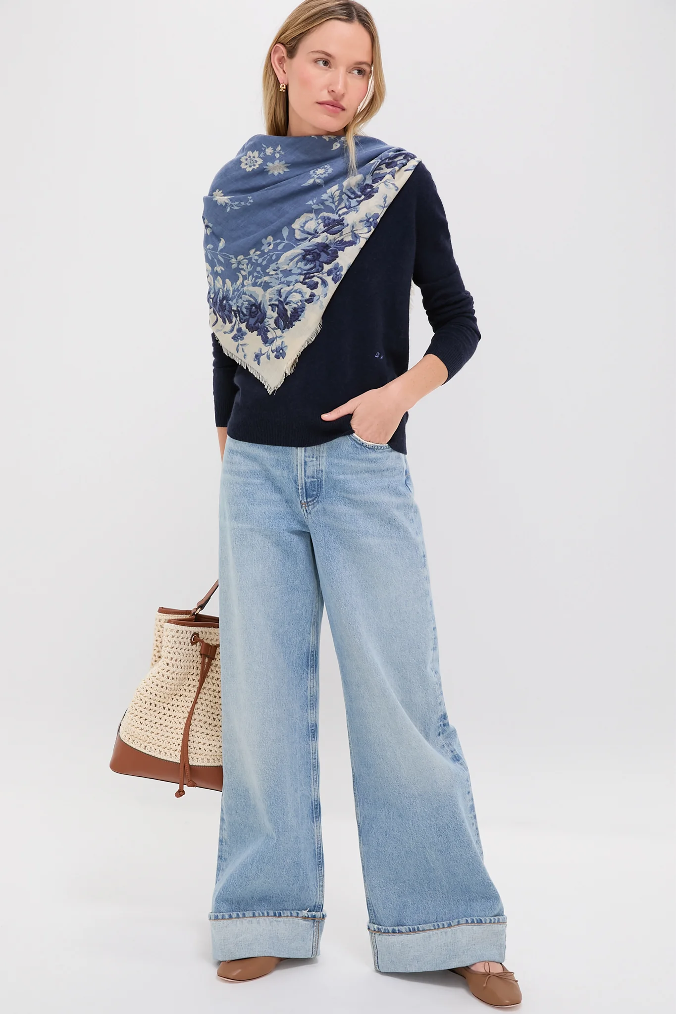 Cream Crochet Dakota Bucket Bag - Image 3