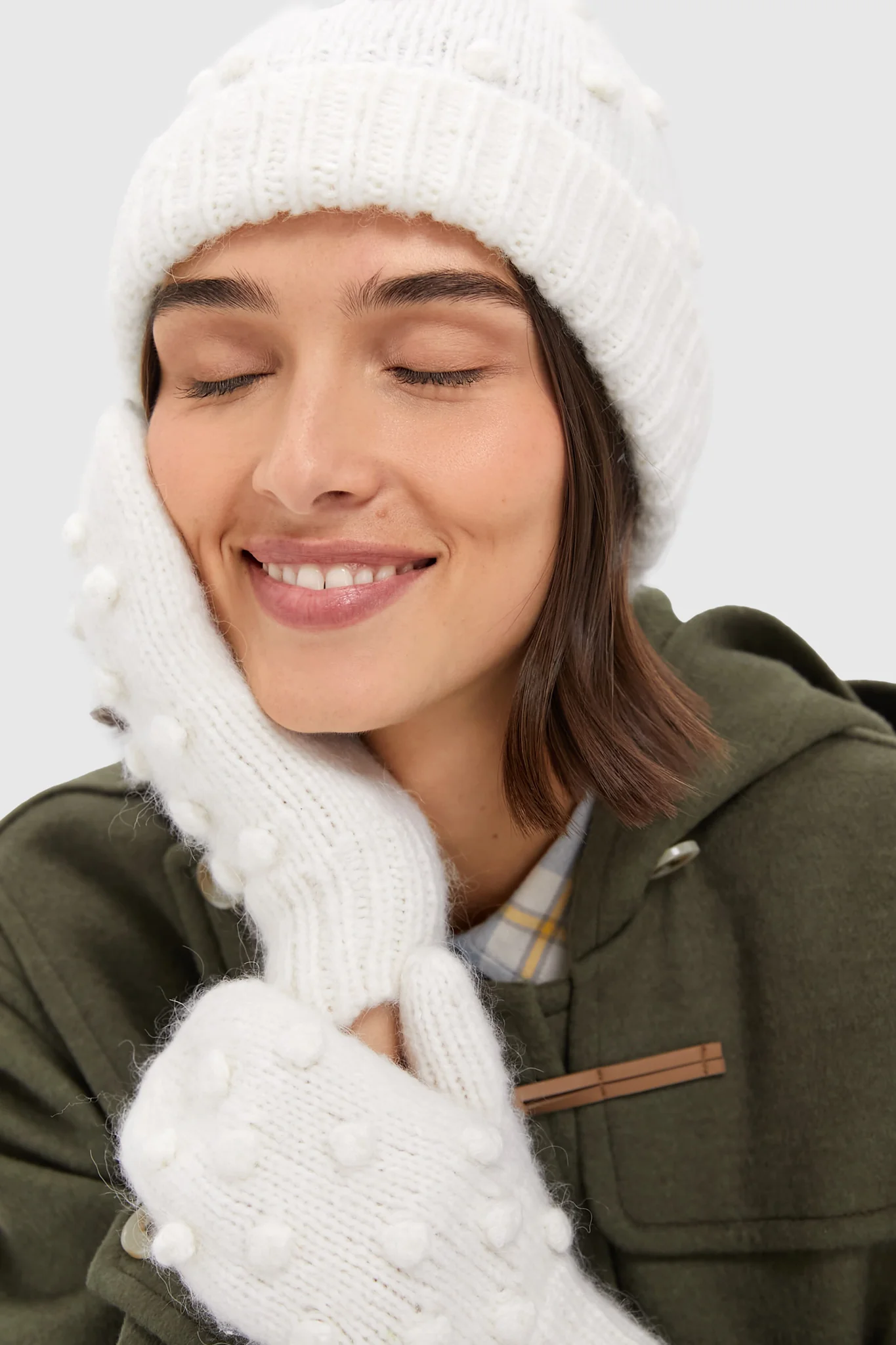 Cream Pom Pom Hat and Mittens Set - Image 3
