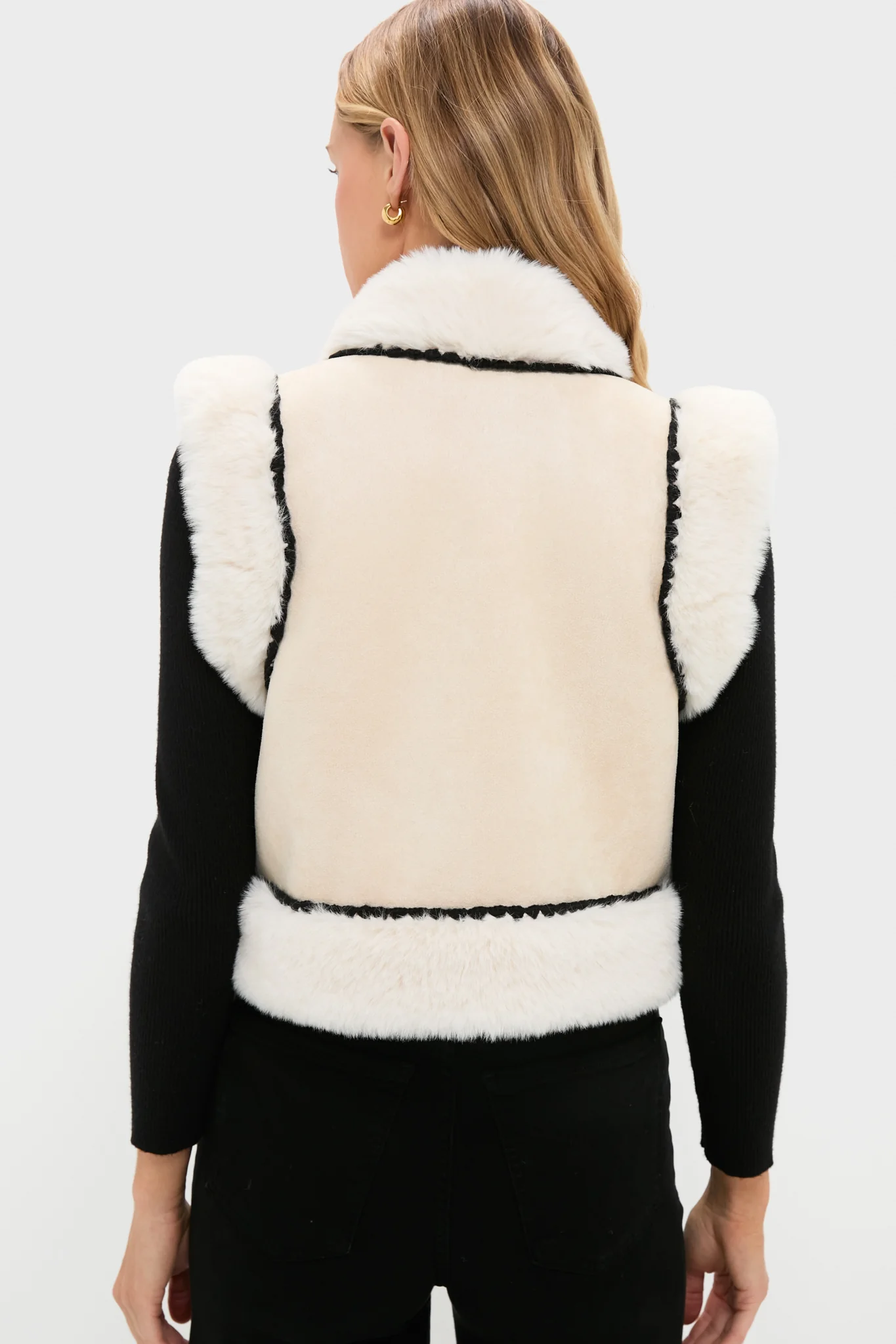 Cream Suede Cropped Chamonix Vest - Image 4