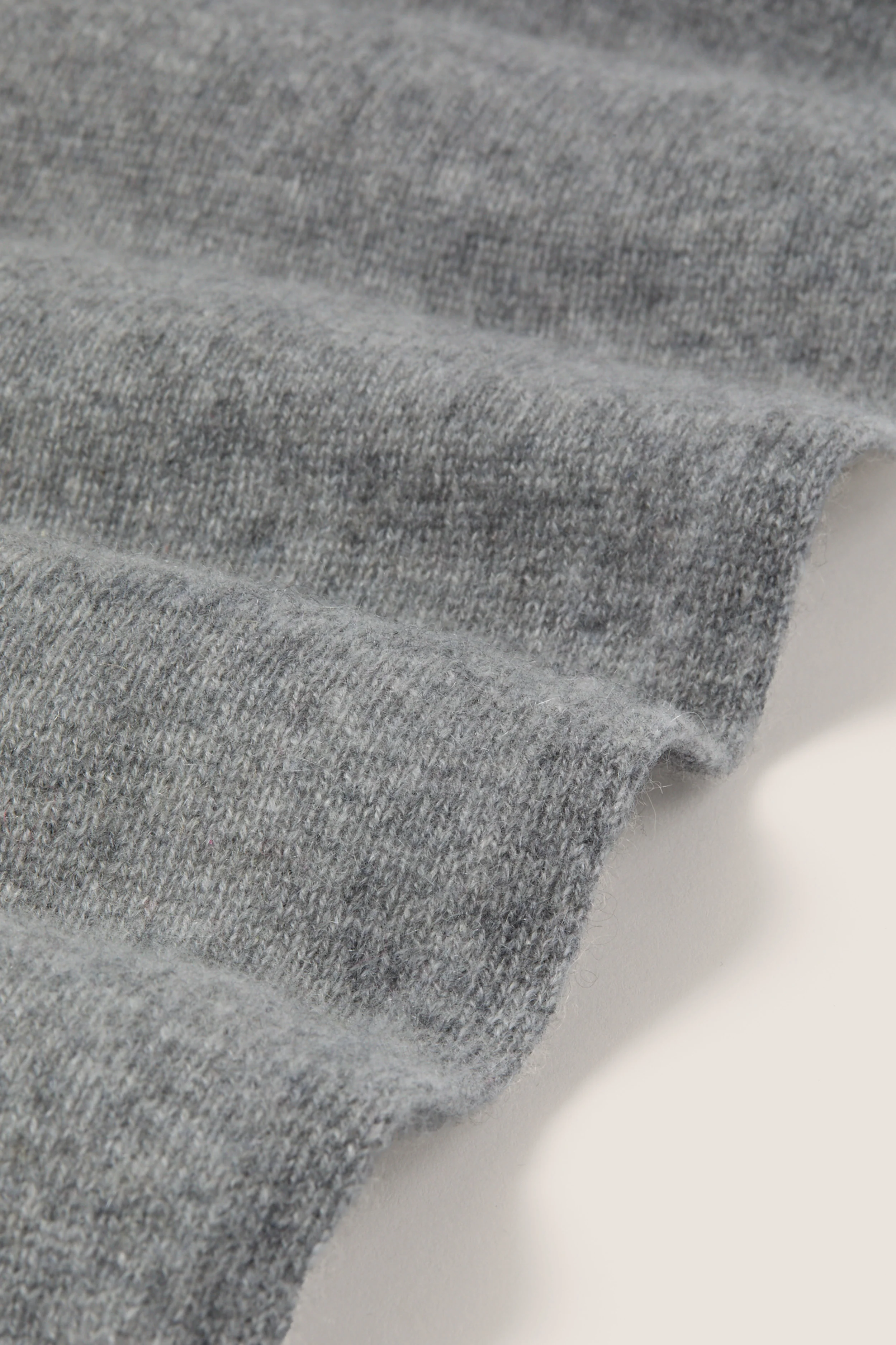 Shadow Gray Cashmere Blanket Scarf - Image 4