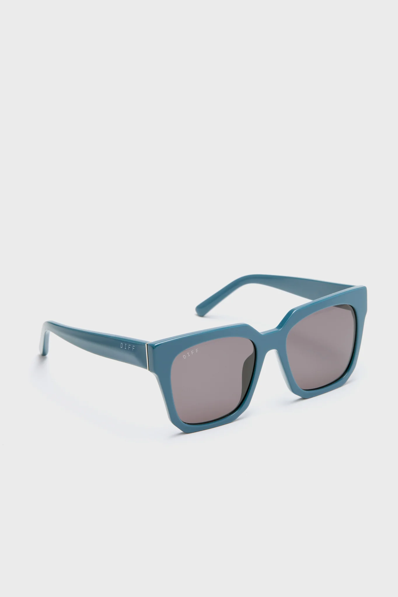 Deep Space Ariana Sunglasses - Image 4