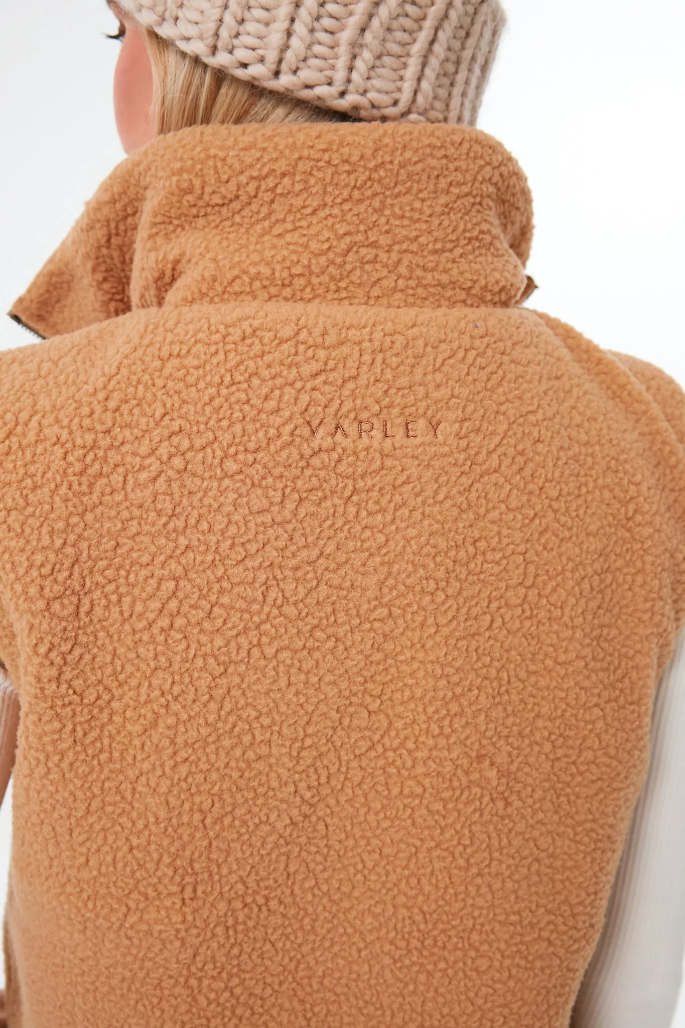 Desert Sand Ellis Reversible Quilt Gilet - Image 5