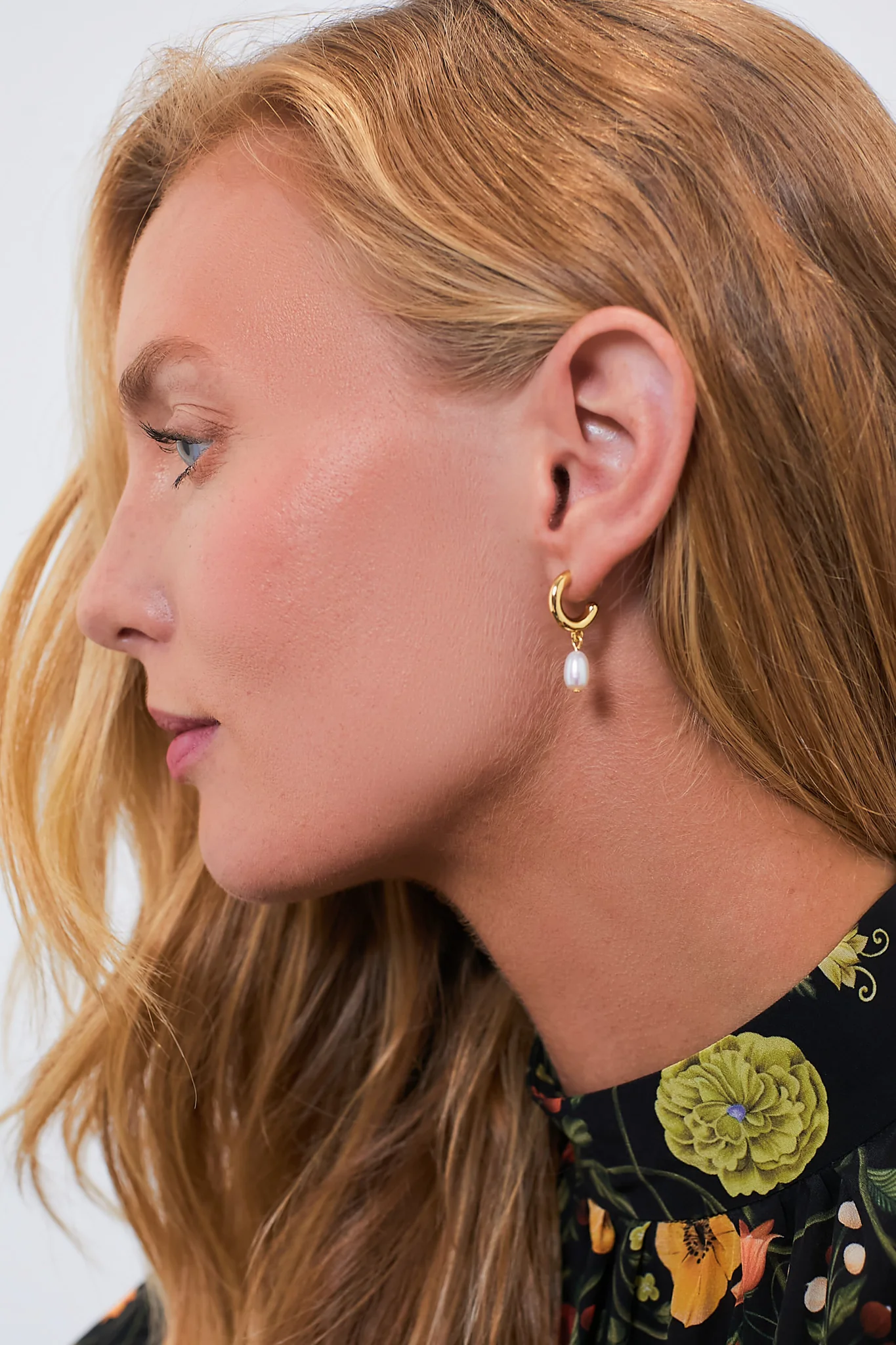 Drop Pearl Annabelle Hoop Earrings - Image 2