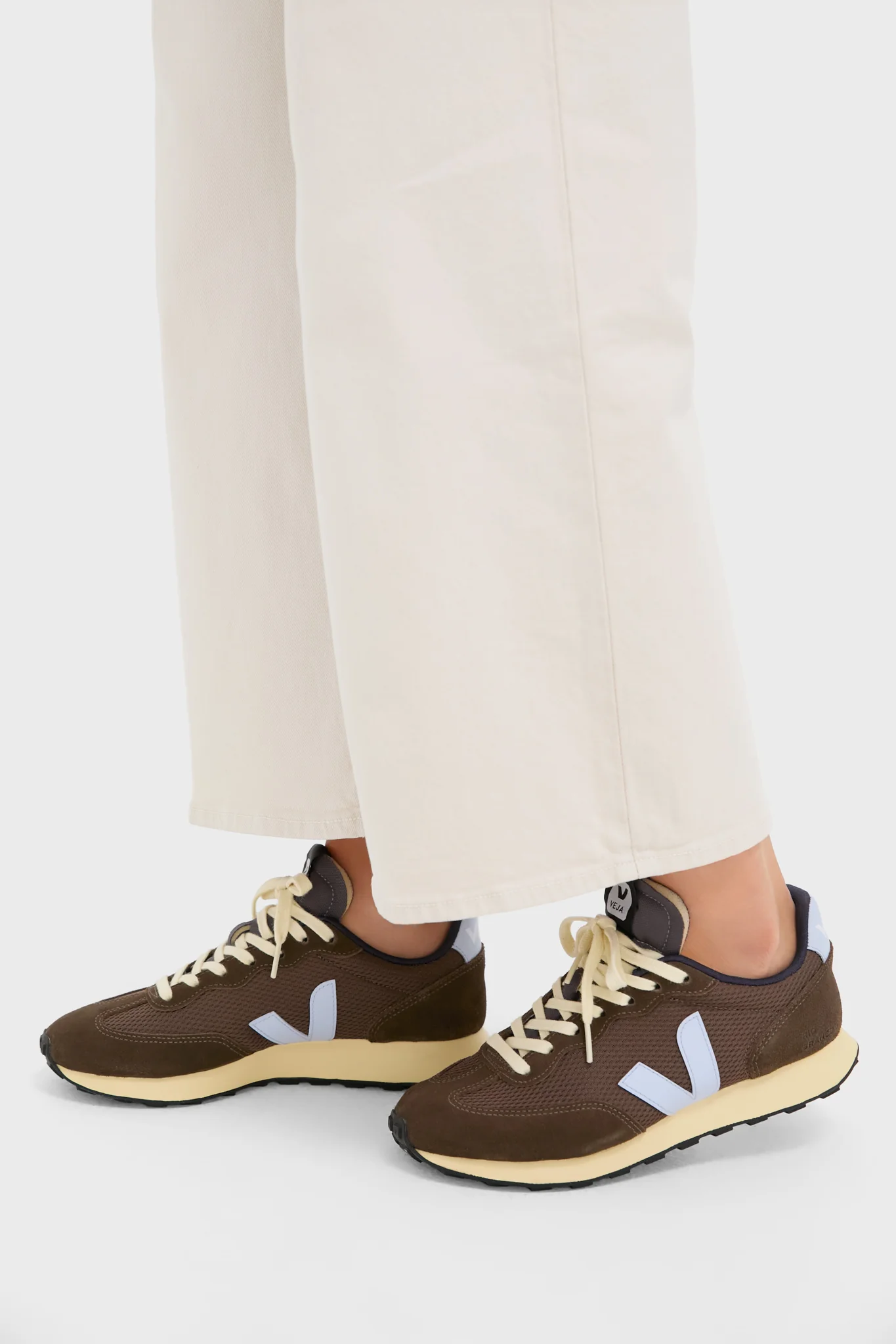 Eagle Swan Rio Branco II Sneakers - Image 2