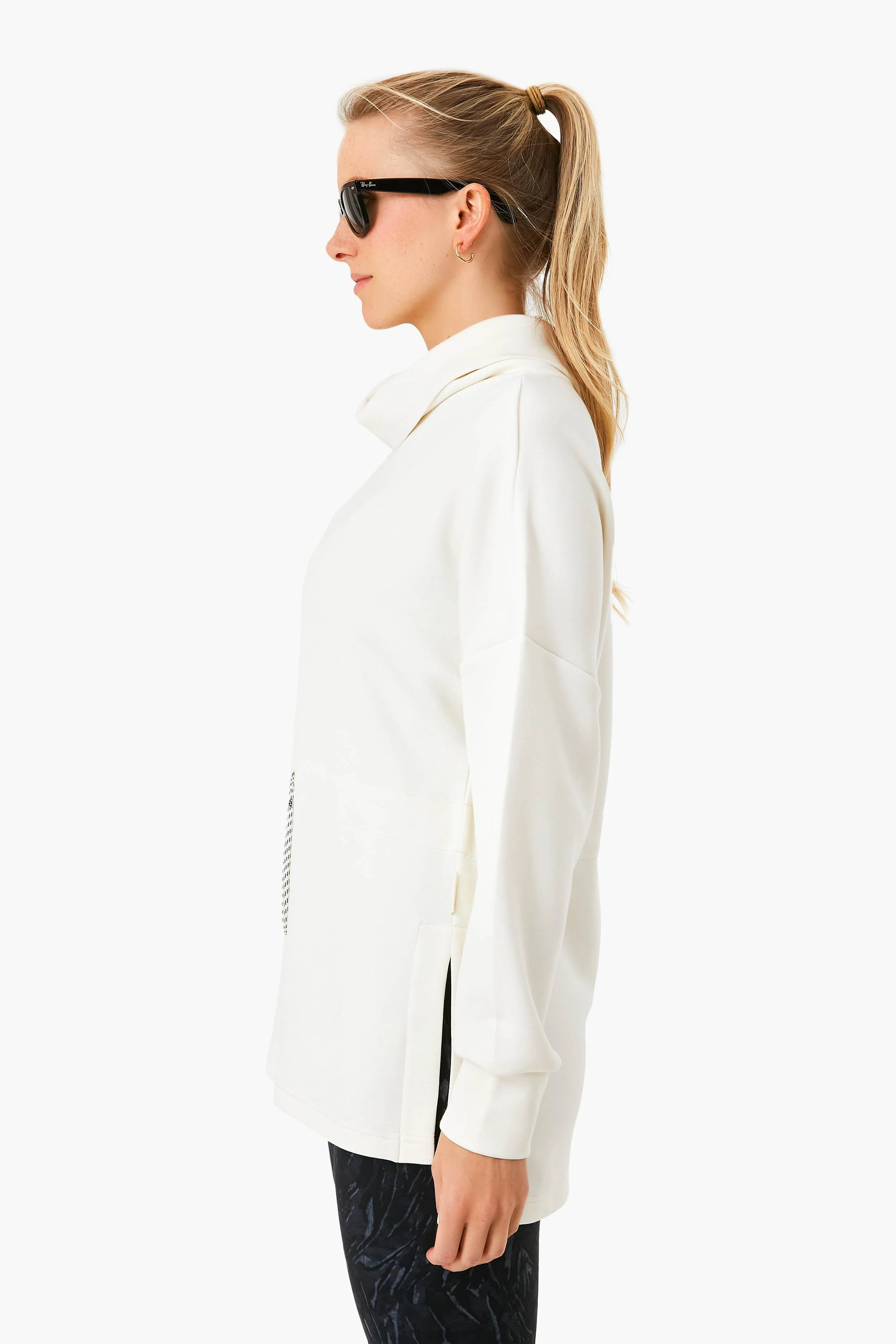 Egret Freya Sweat - Image 3