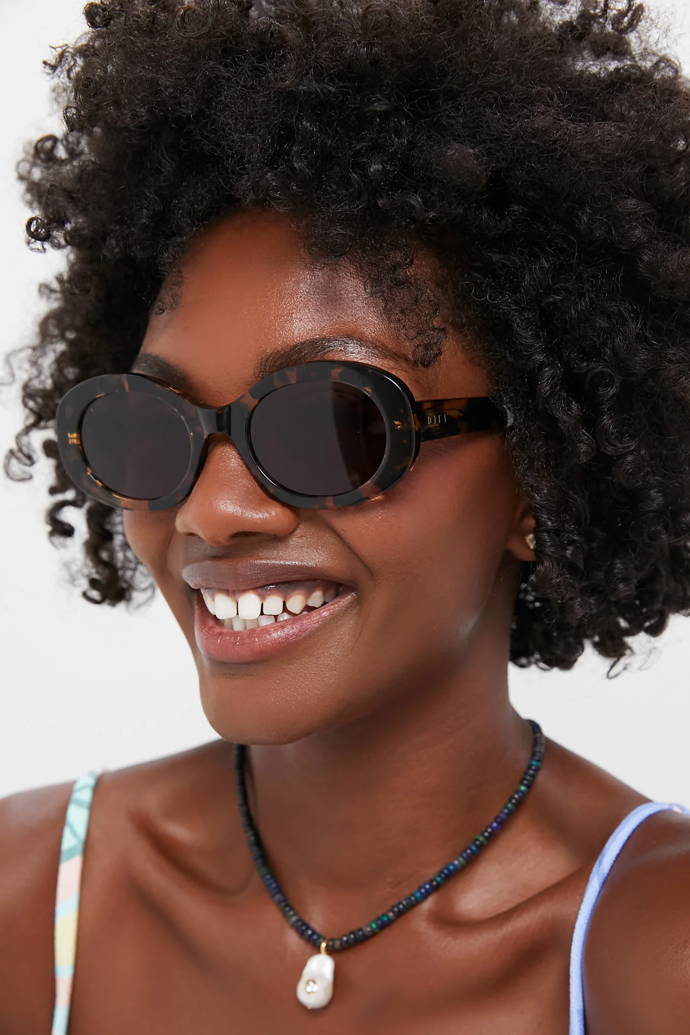 Espresso Tortoise Lainey Sunglasses - Image 2