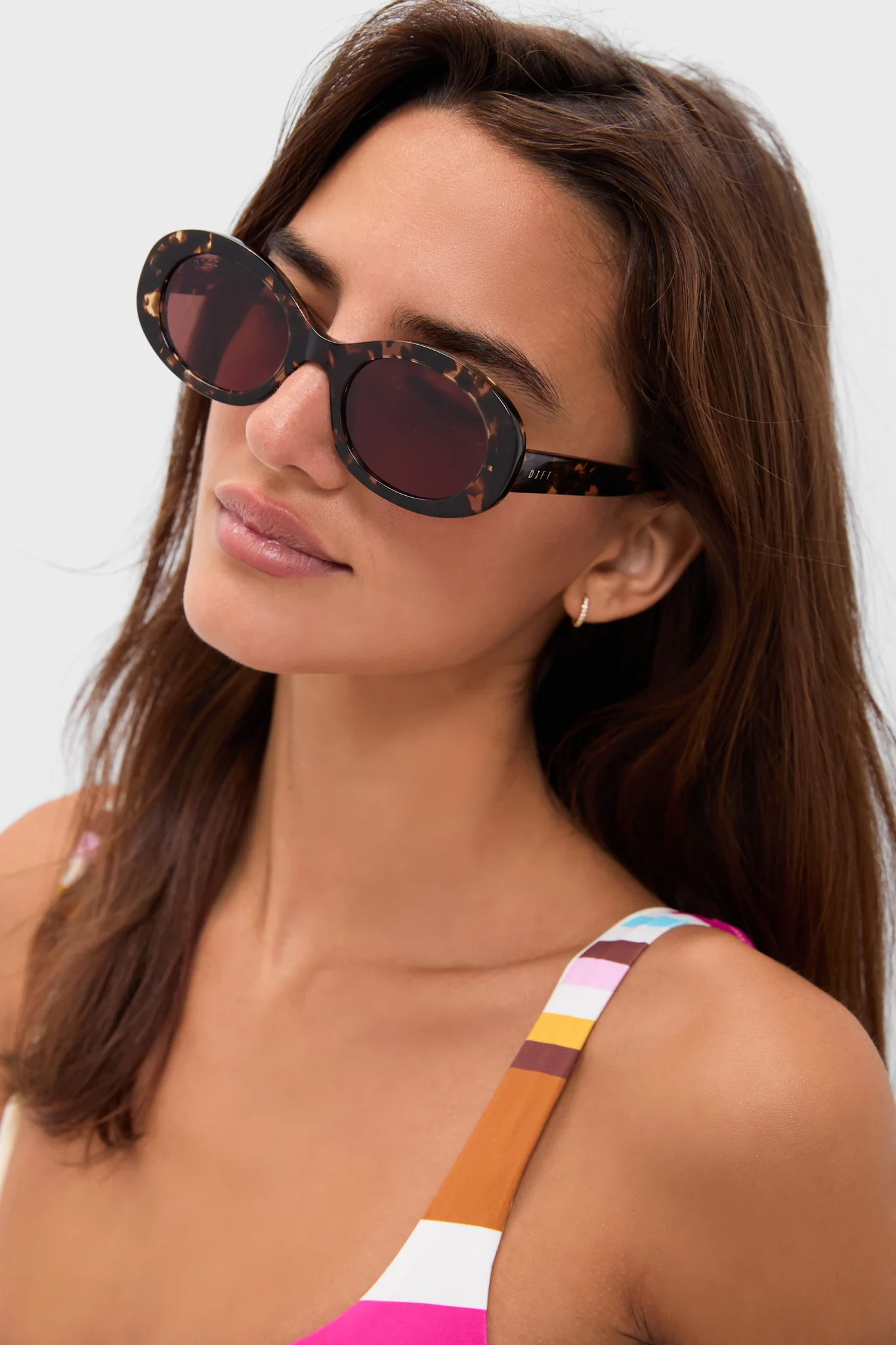 Espresso Tortoise Lainey Sunglasses - Image 7