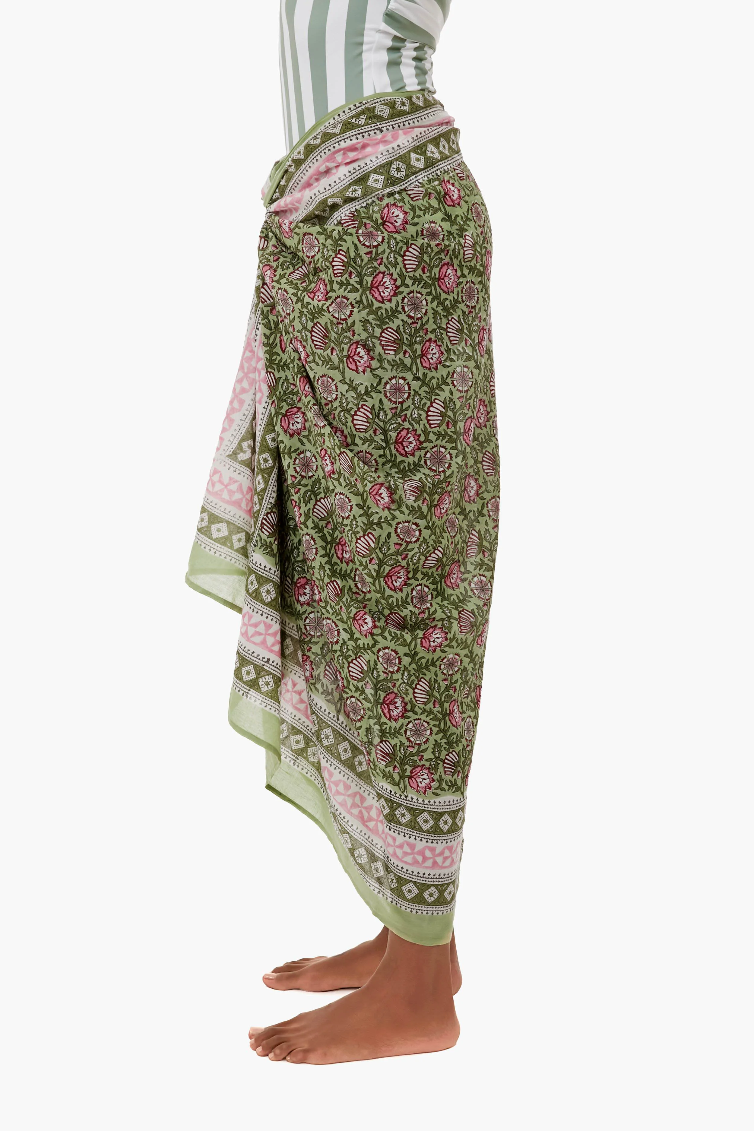 Exclusive Palm Sunrise Sarong - Image 3