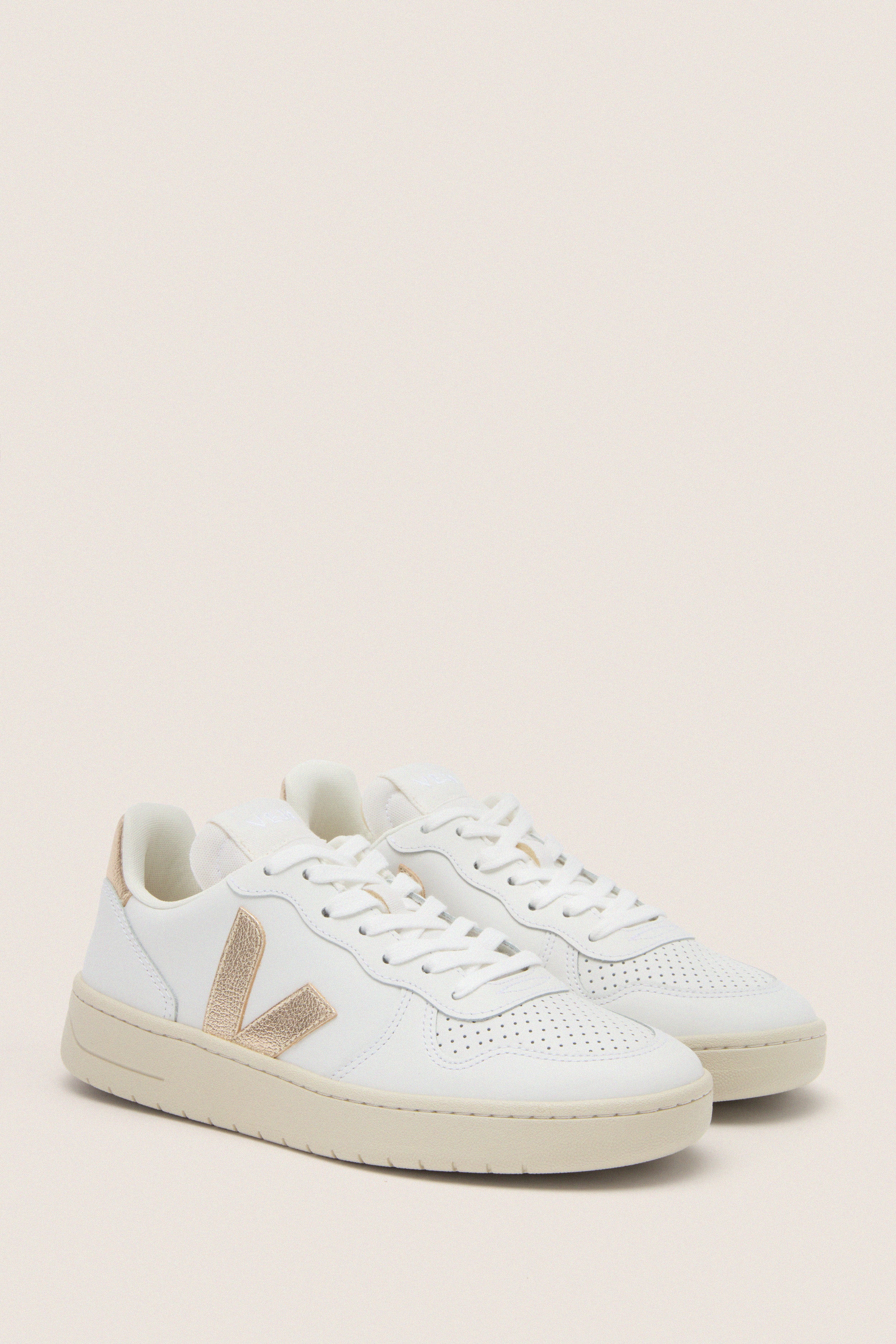 Extra White Platine V-10 Sneakers - Image 4