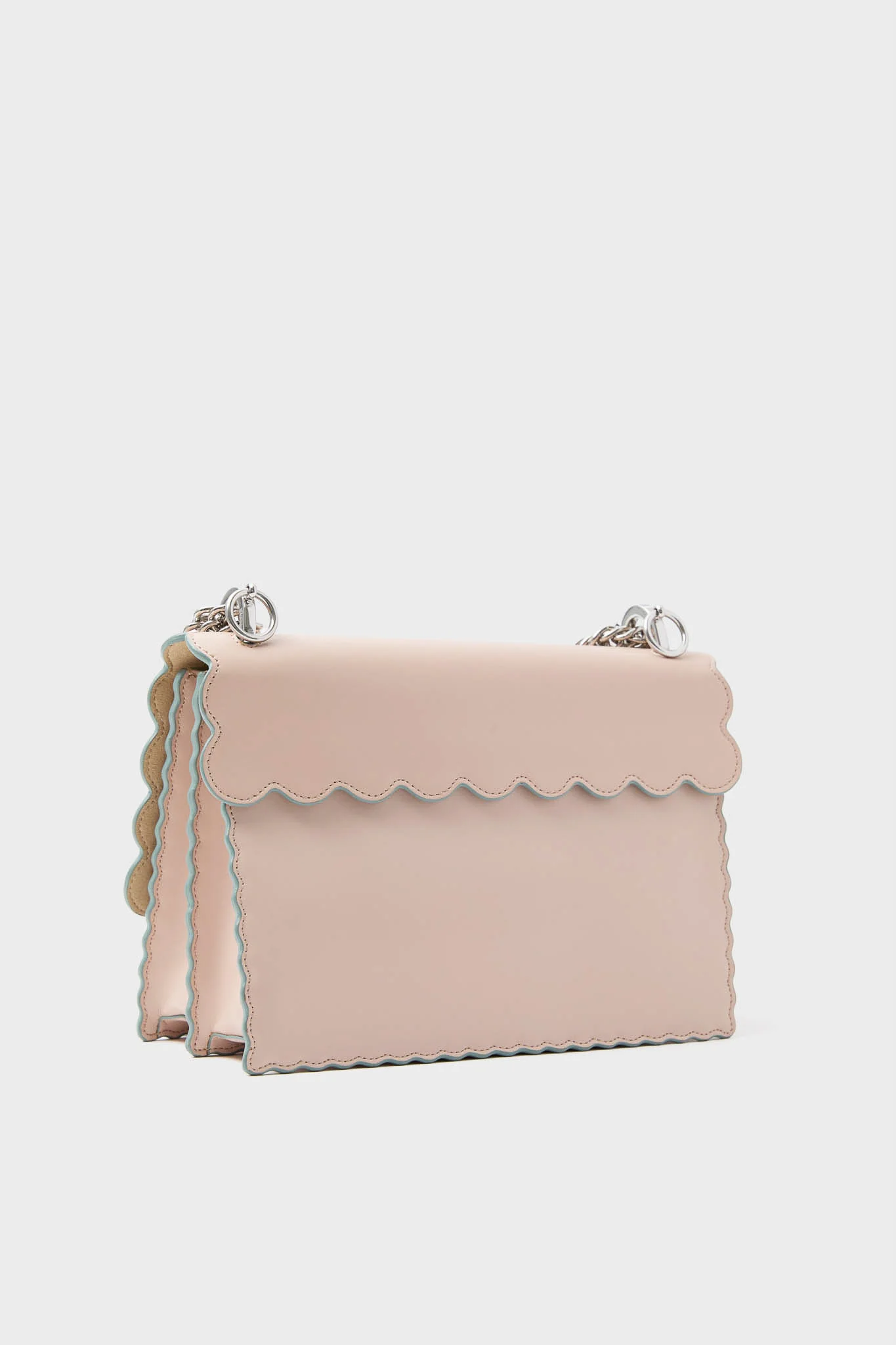 Fendi Light Pink Vitello Liberty Scalloped Studded Kan I Shoulder Bag - Image 4