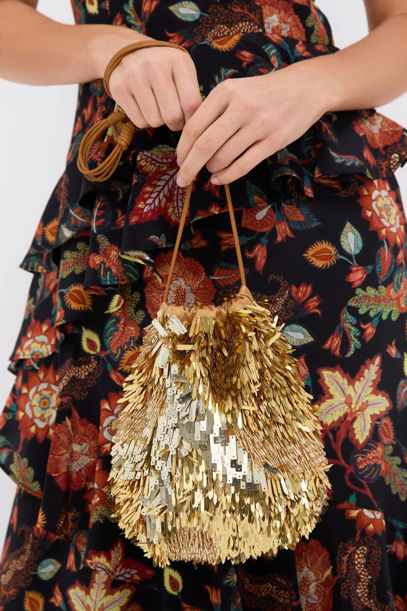 Gilt Celeste Paillette Drawstring Bag - Image 3
