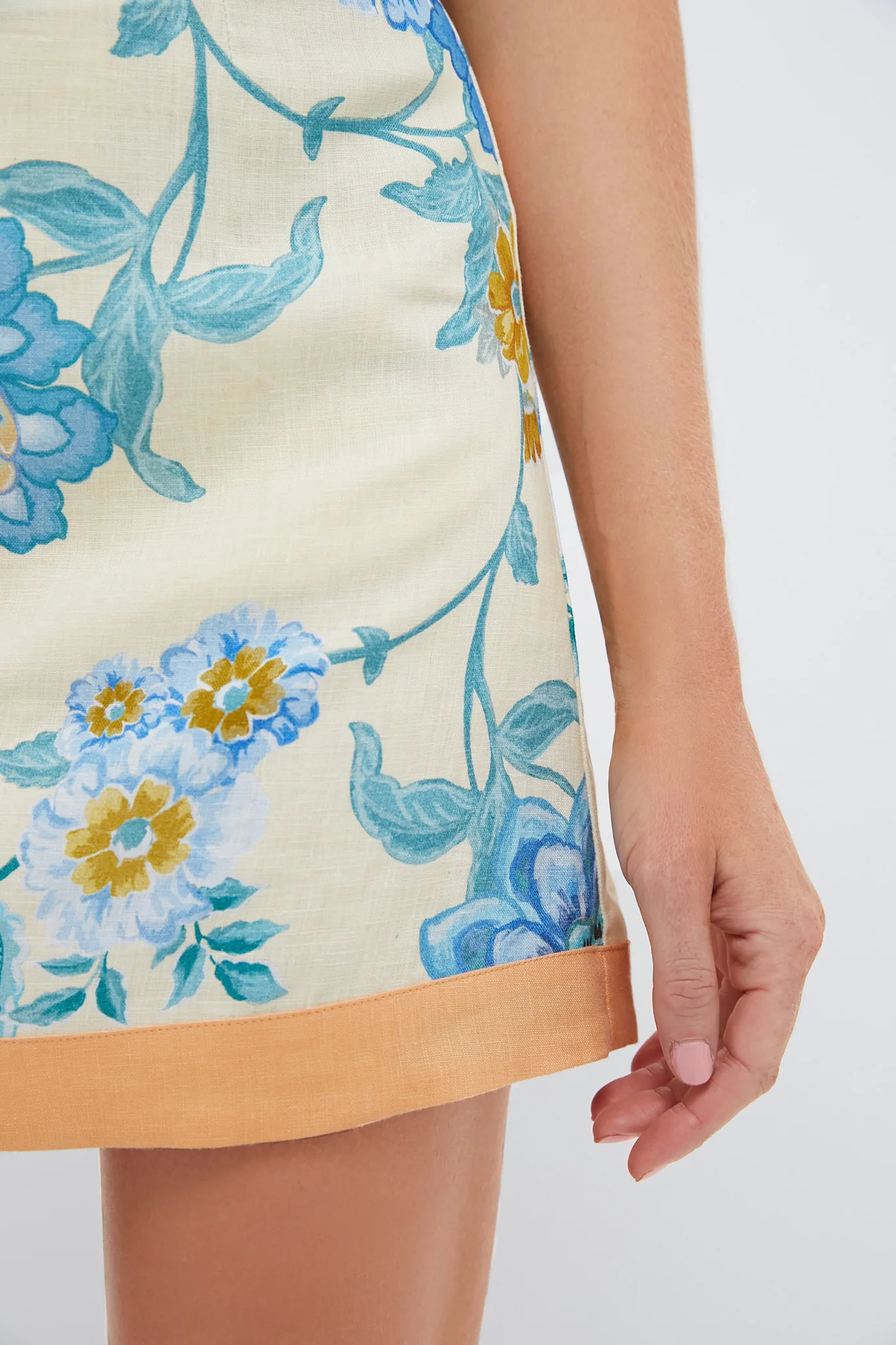 Giselle Mini Skirt - Image 5