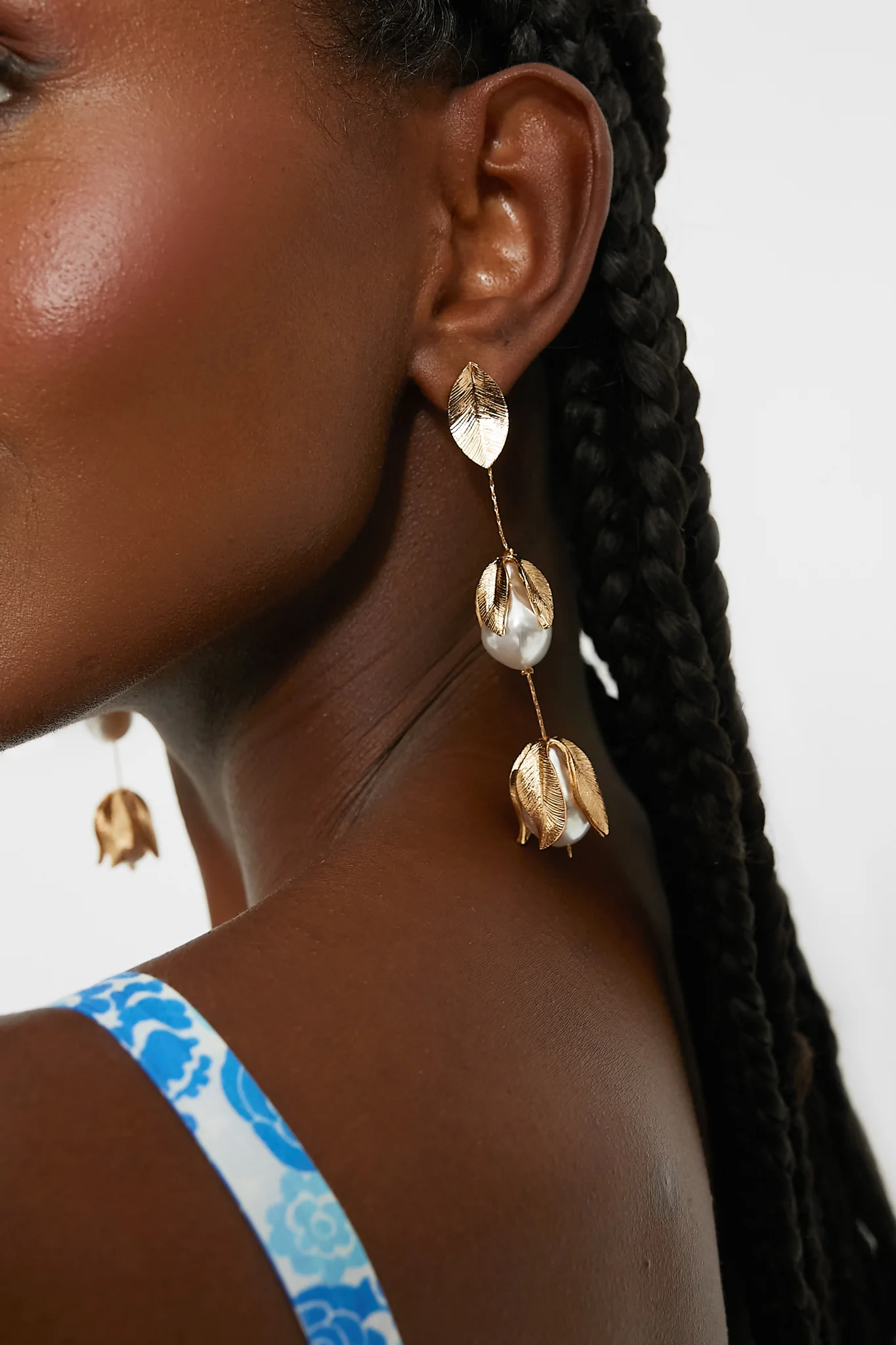 Gold Falcao Earrings - Image 2