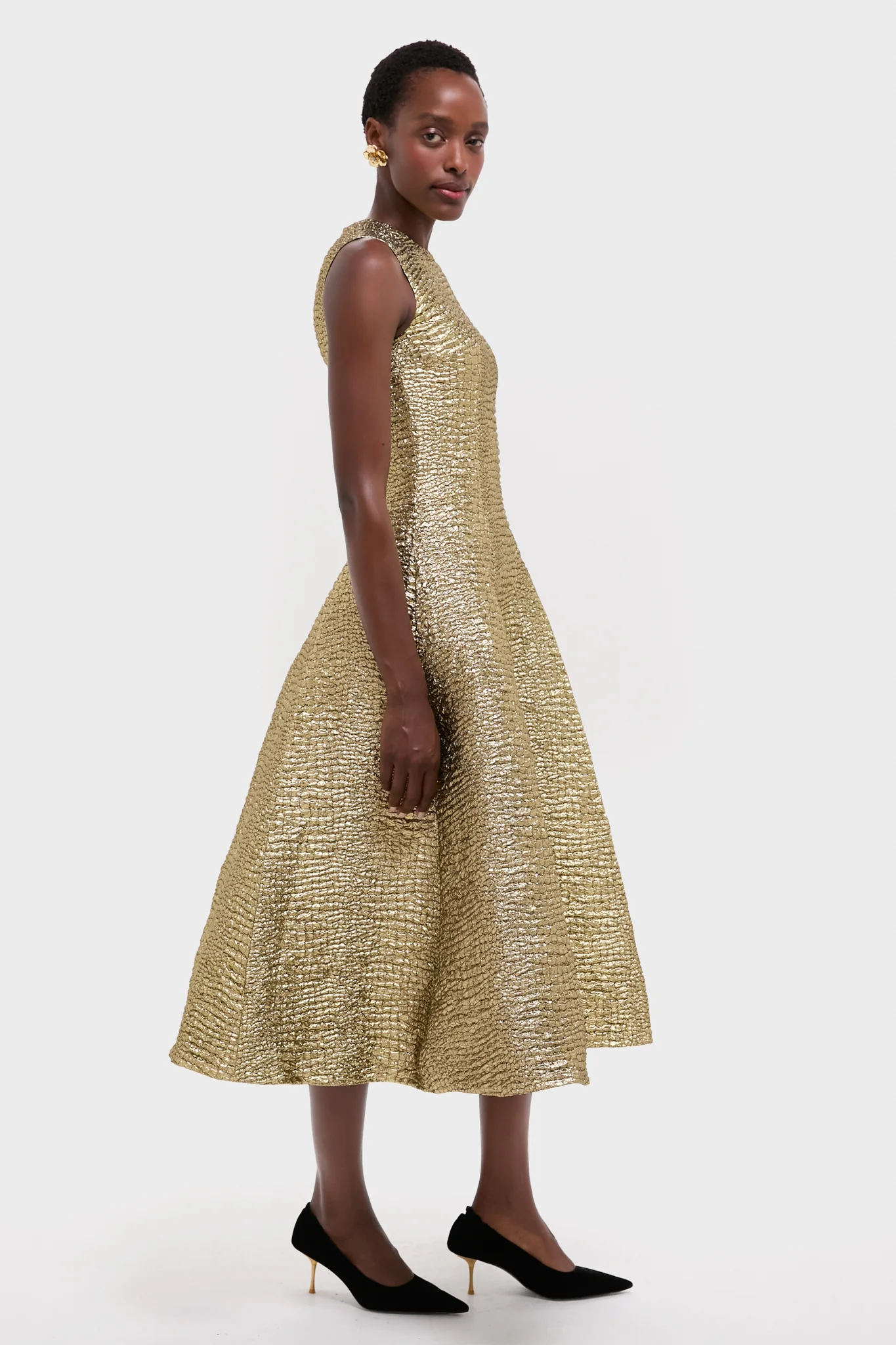 Gold Metallic Seersucker Mara Midi Dress - Image 3