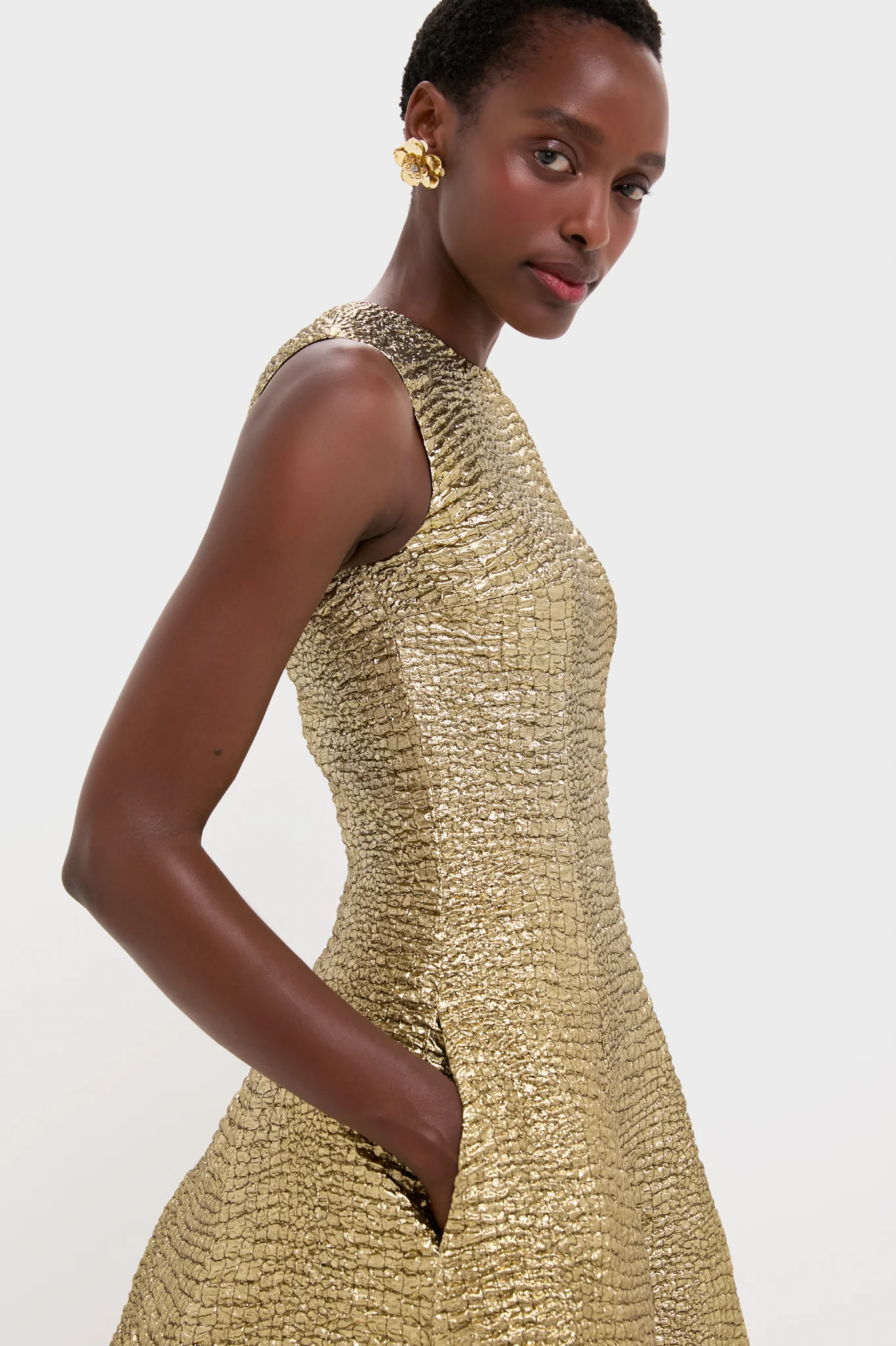 Gold Metallic Seersucker Mara Midi Dress - Image 5