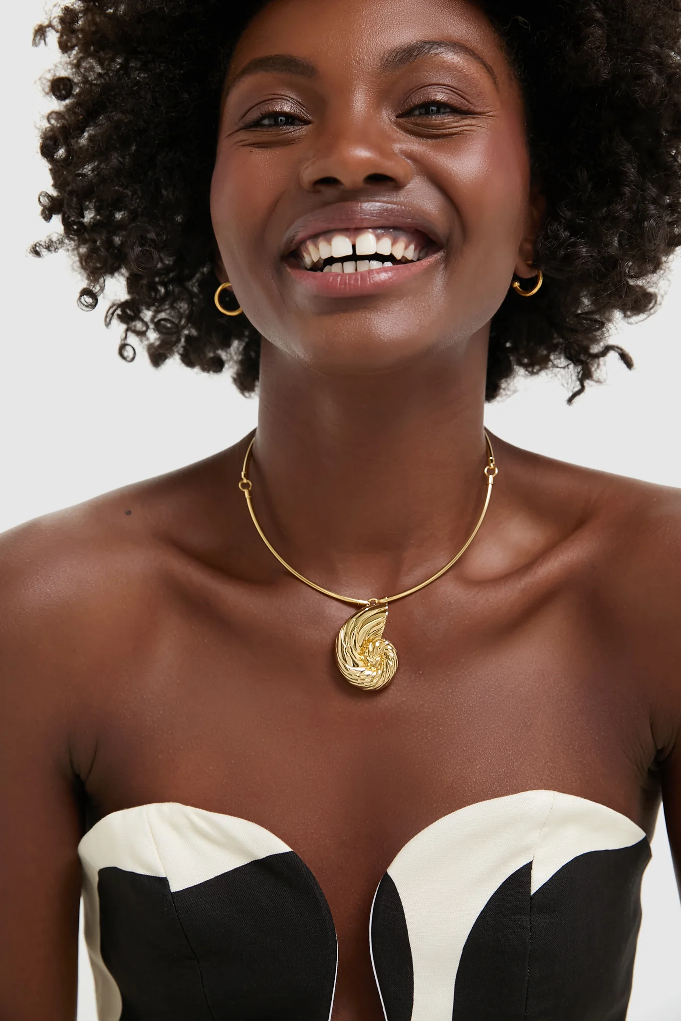 Gold Nautilus Collar Necklace - Image 2