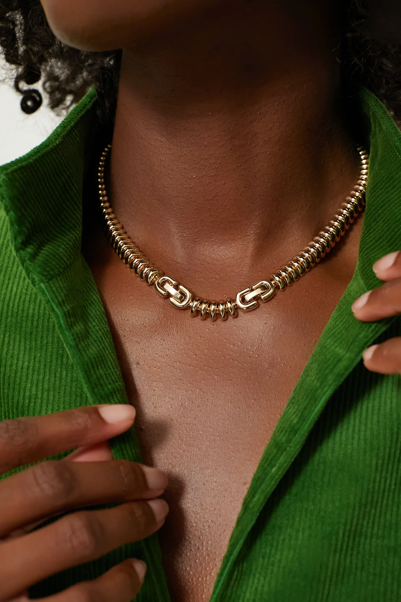Gold Sofia Choker - Image 2
