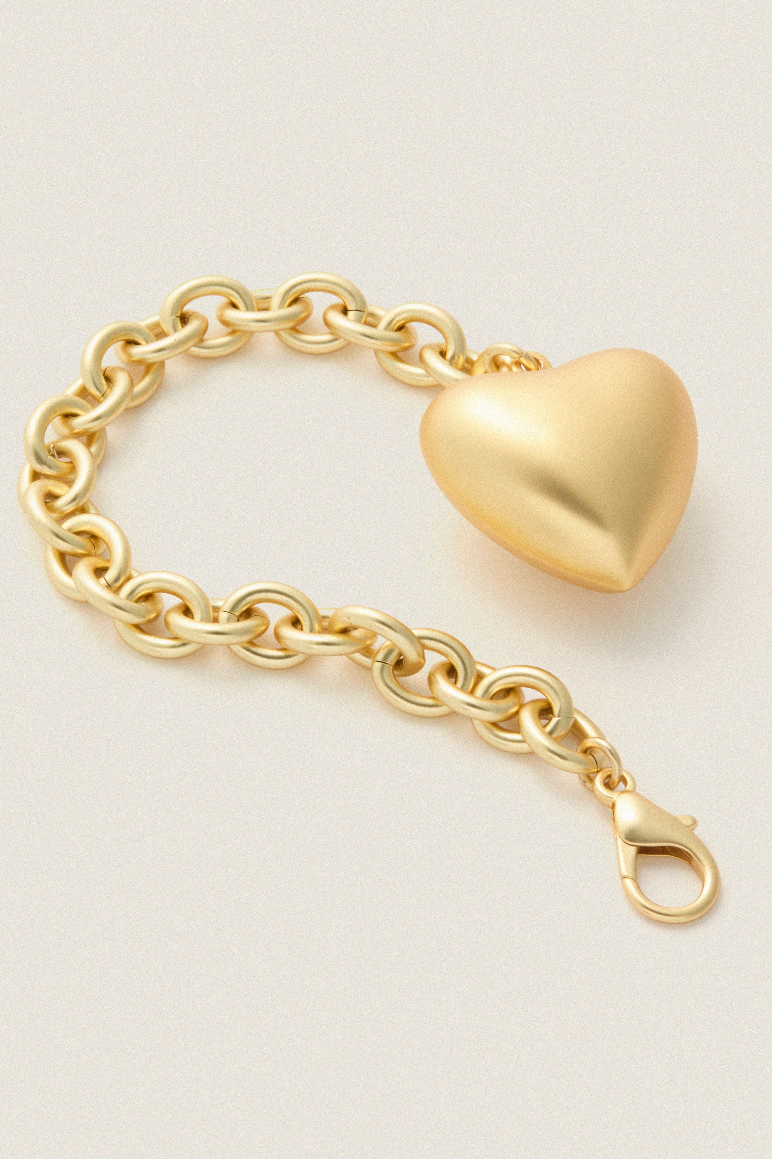 Gold The Puffy Heart Bracelet - Image 4