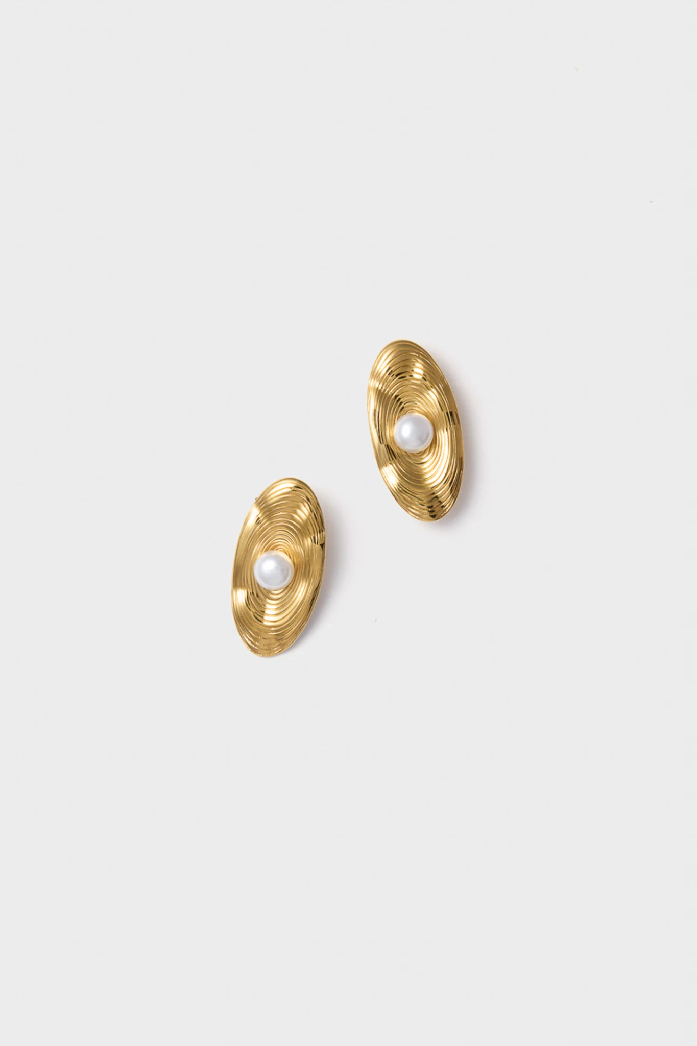 Gold Trumbull Earrings