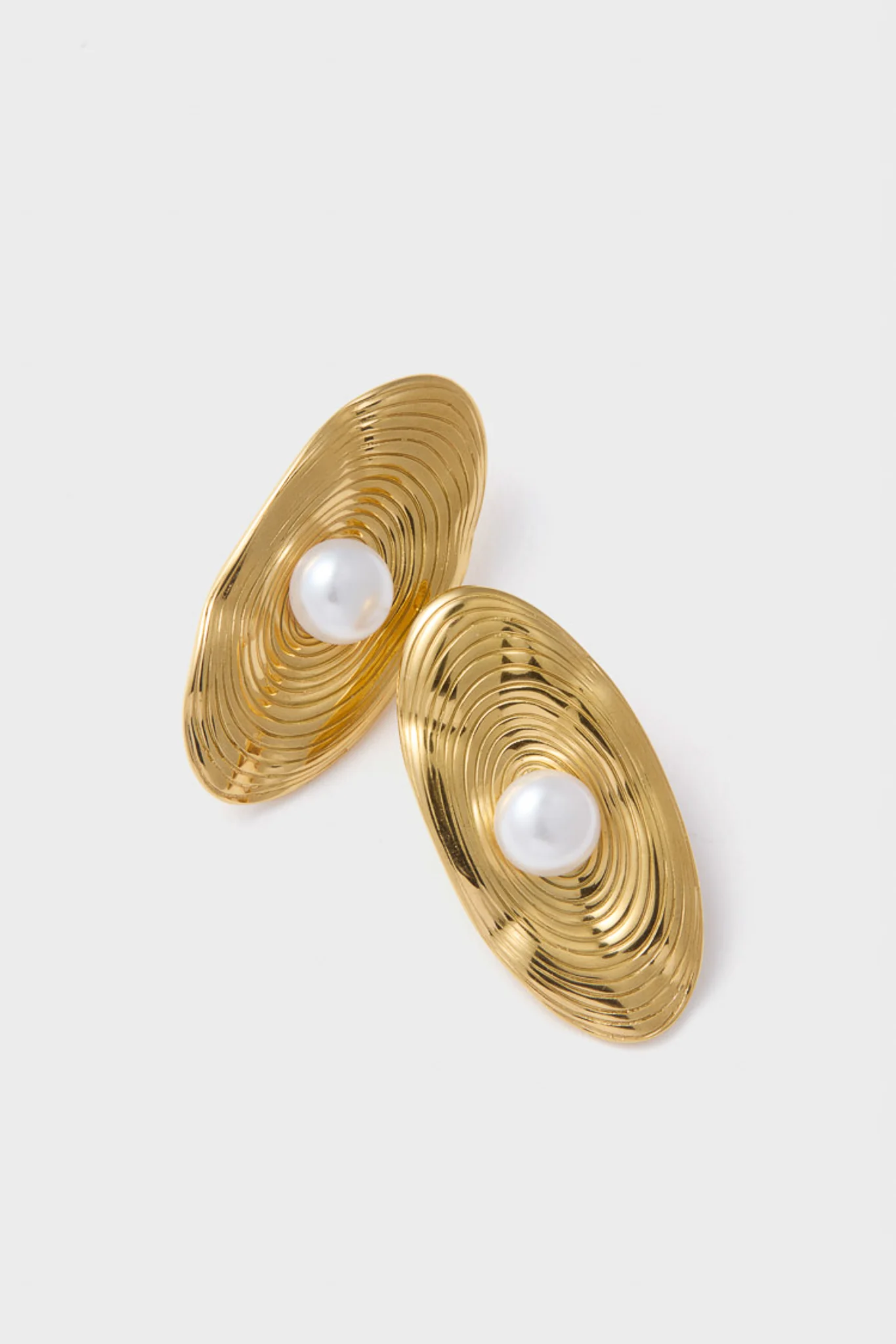 Gold Trumbull Earrings - Image 4