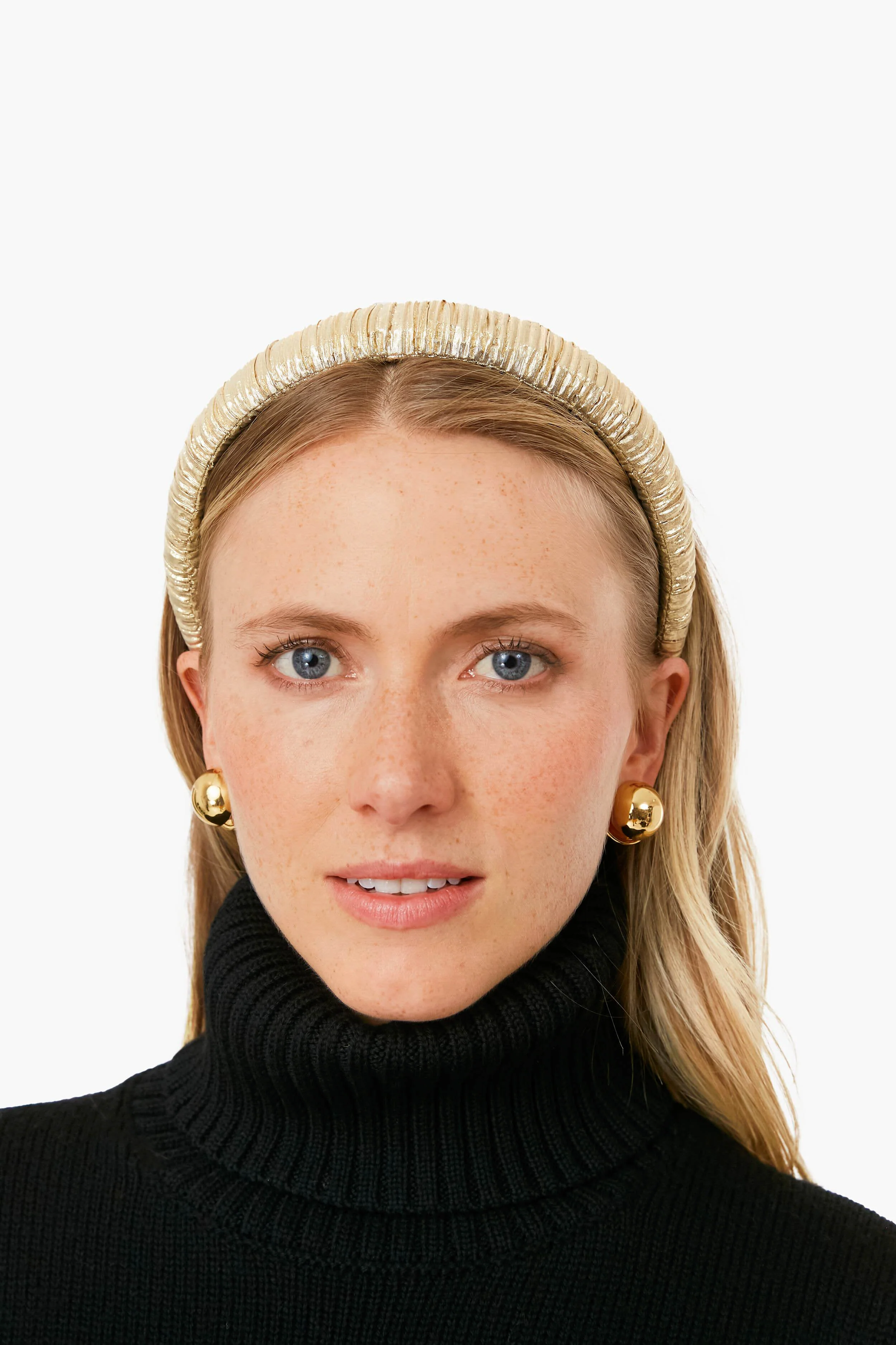 Gold Urbi Earrings - Image 3