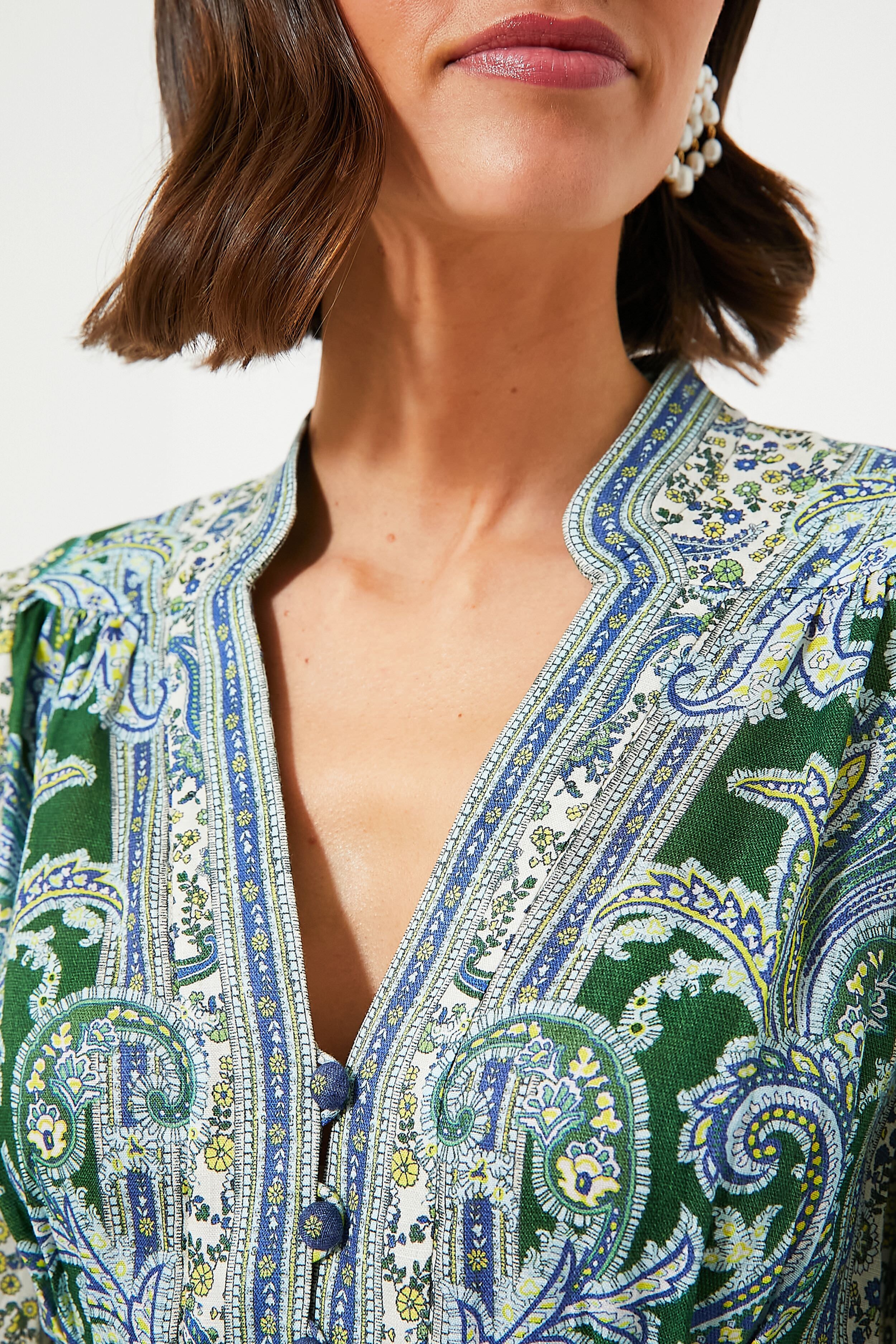Green Paisley Ottie Plunge Midi Dress - Image 6