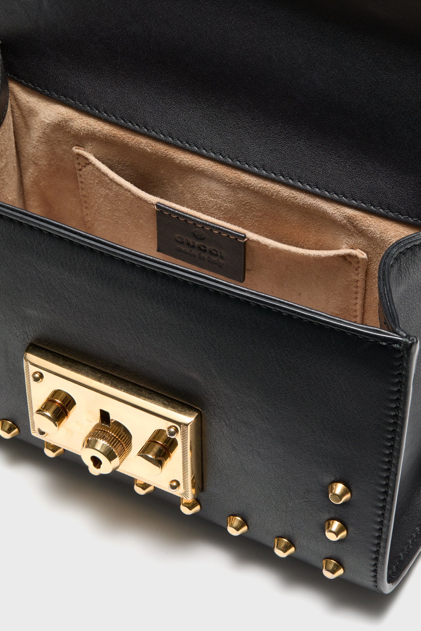 Gucci Black Padlock Chain Shoulder Bag - Image 4