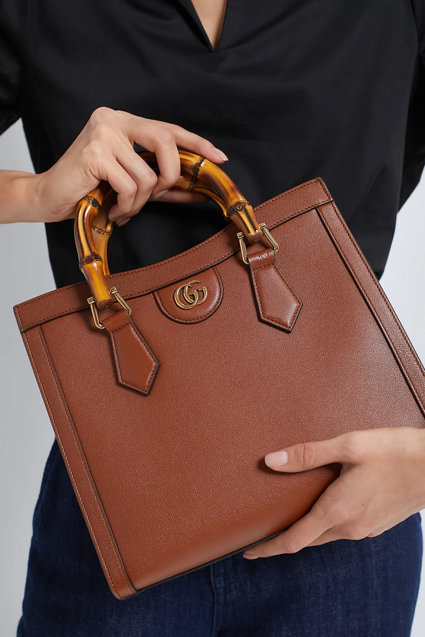 GUCCI Brown Bamboo Diana 2 Way Handbag - Image 4