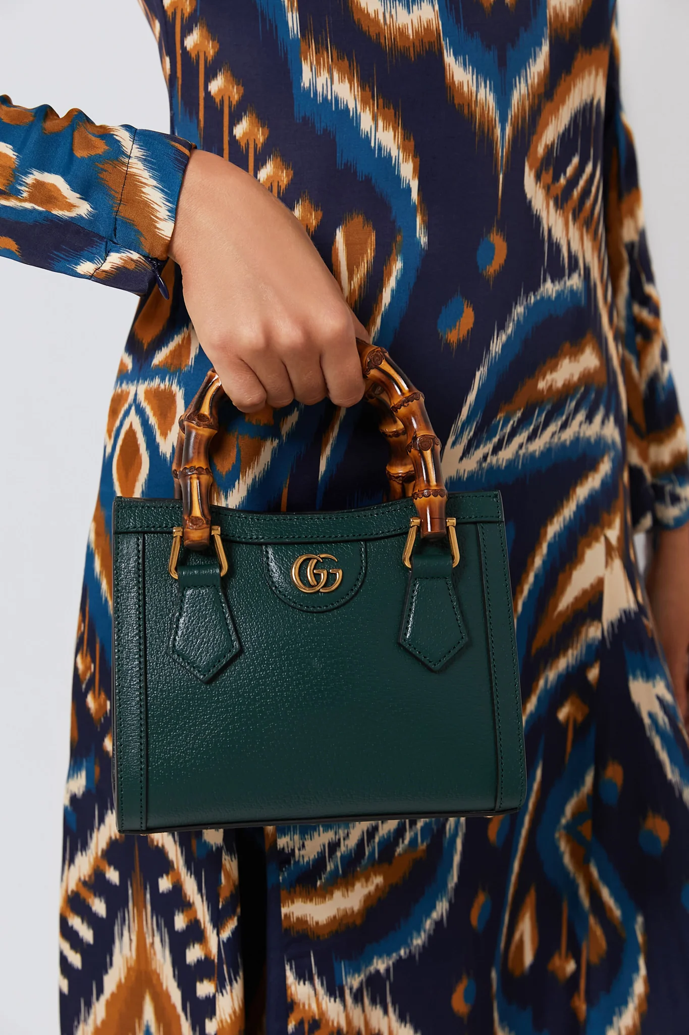 GUCCI Dark Green Bamboo Diana 2 Way Handbag - Image 2
