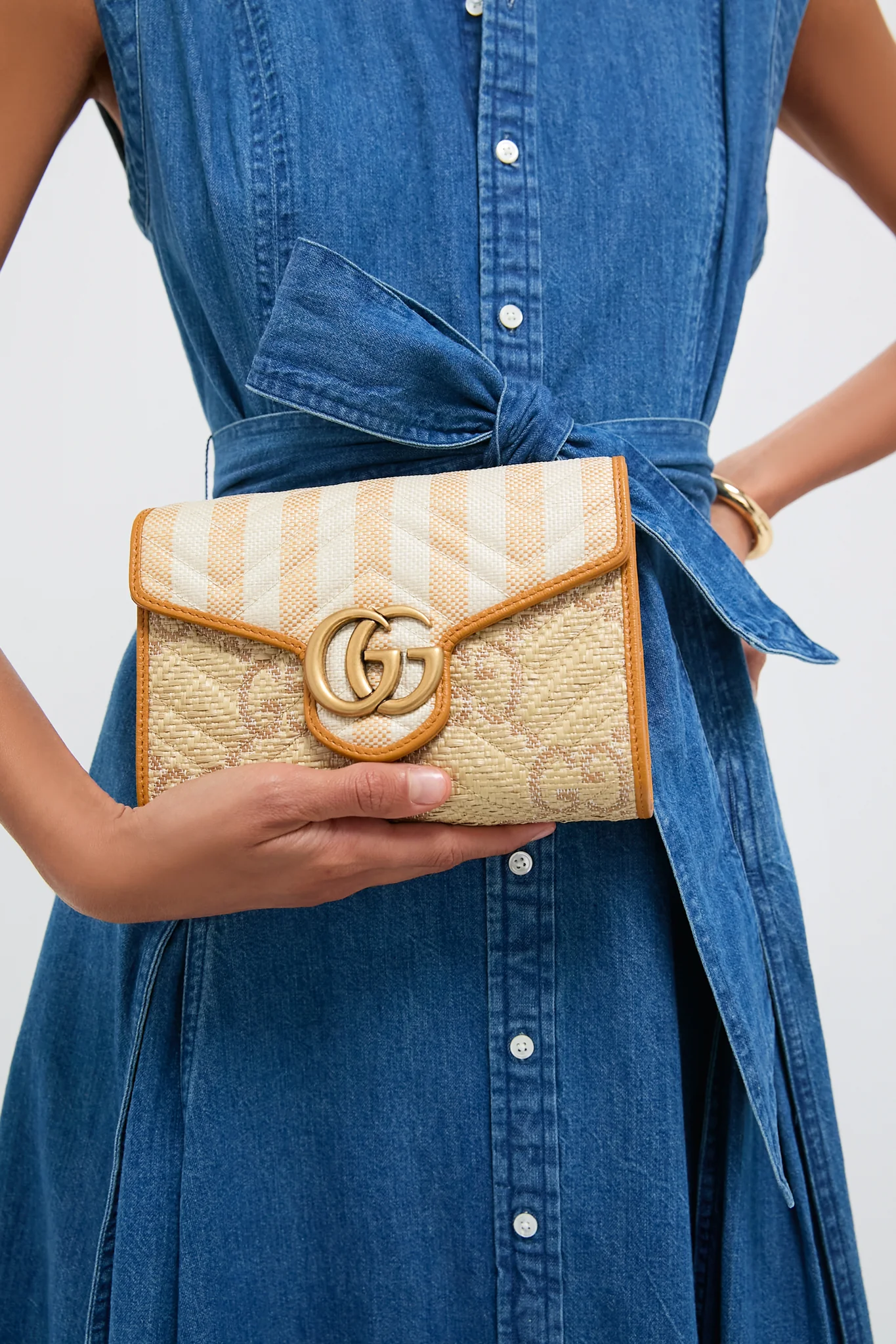Gucci GG Marmont Raffia Wallet On Chain - Image 2