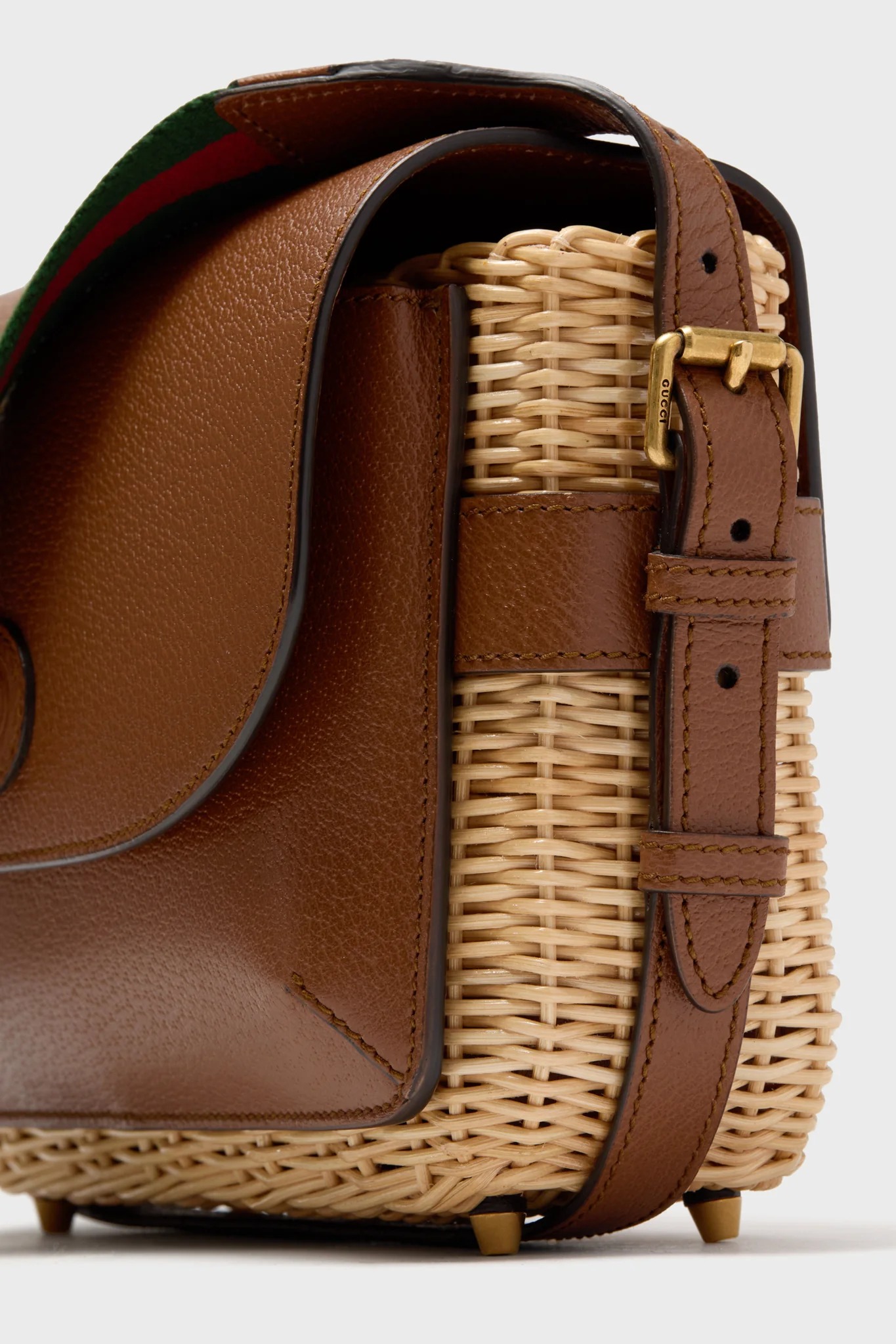 Gucci Wicker and Leather Crossbody Bag - Image 5