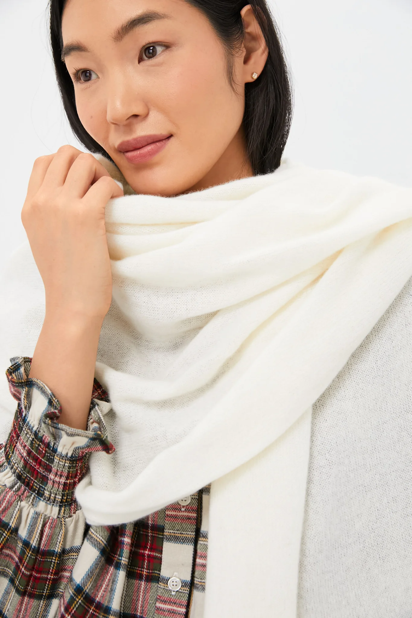Ivory Cashmere Blanket Scarf - Image 4