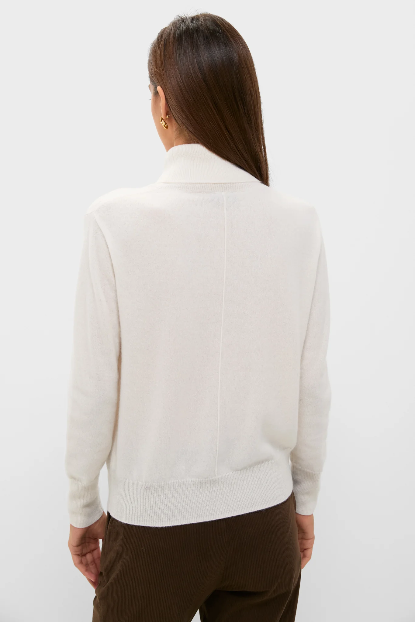 Ivory Cashmere Turtleneck Sweater - Image 4