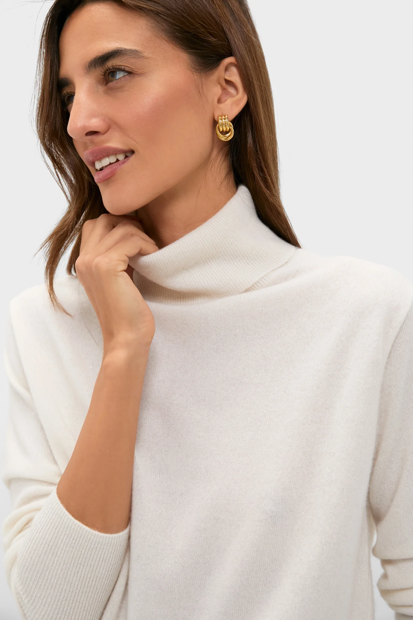 Ivory Cashmere Turtleneck Sweater - Image 5