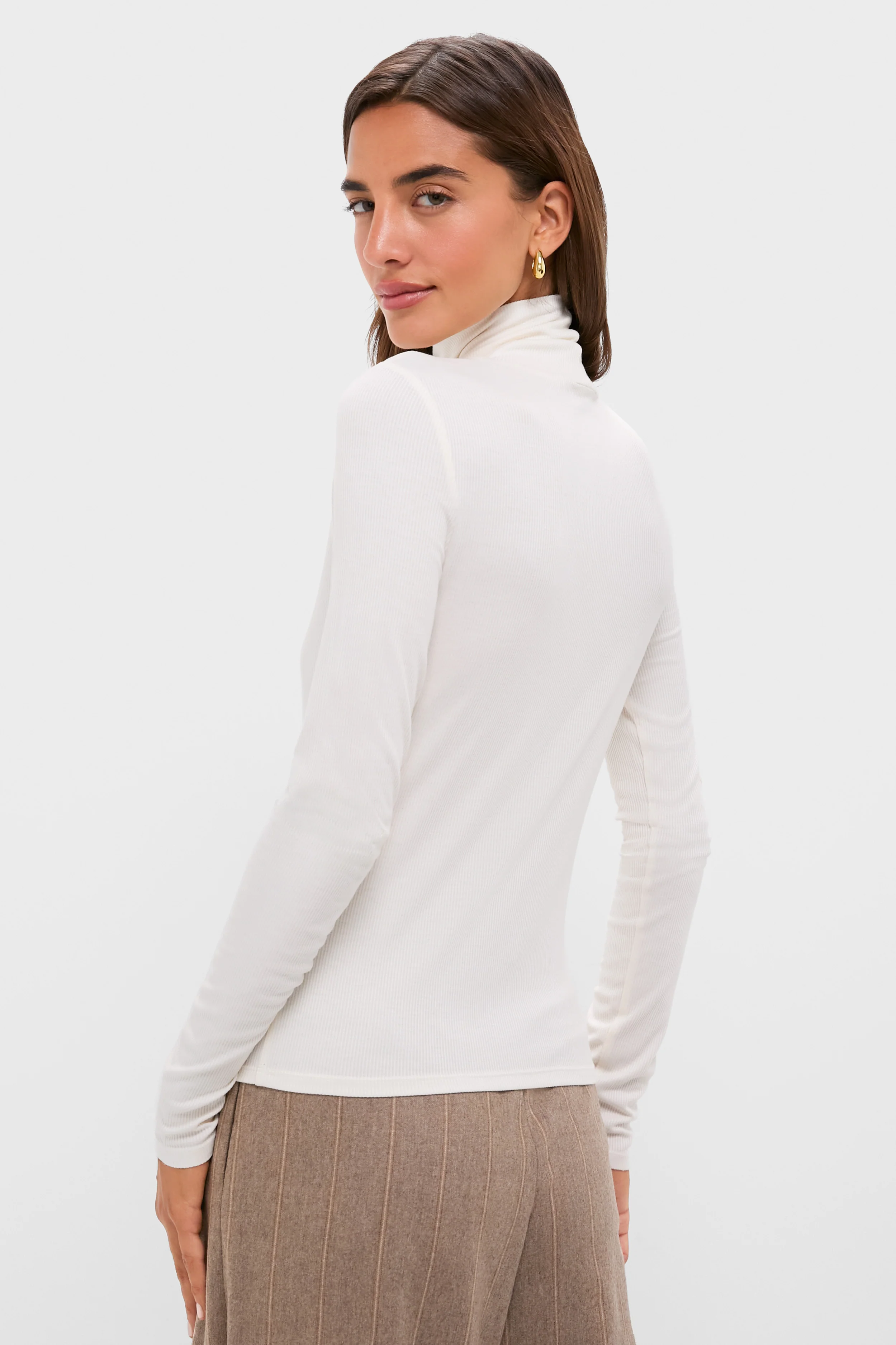 Ivory Lightweight Ribbed Topanga Turtleneck - Image 4