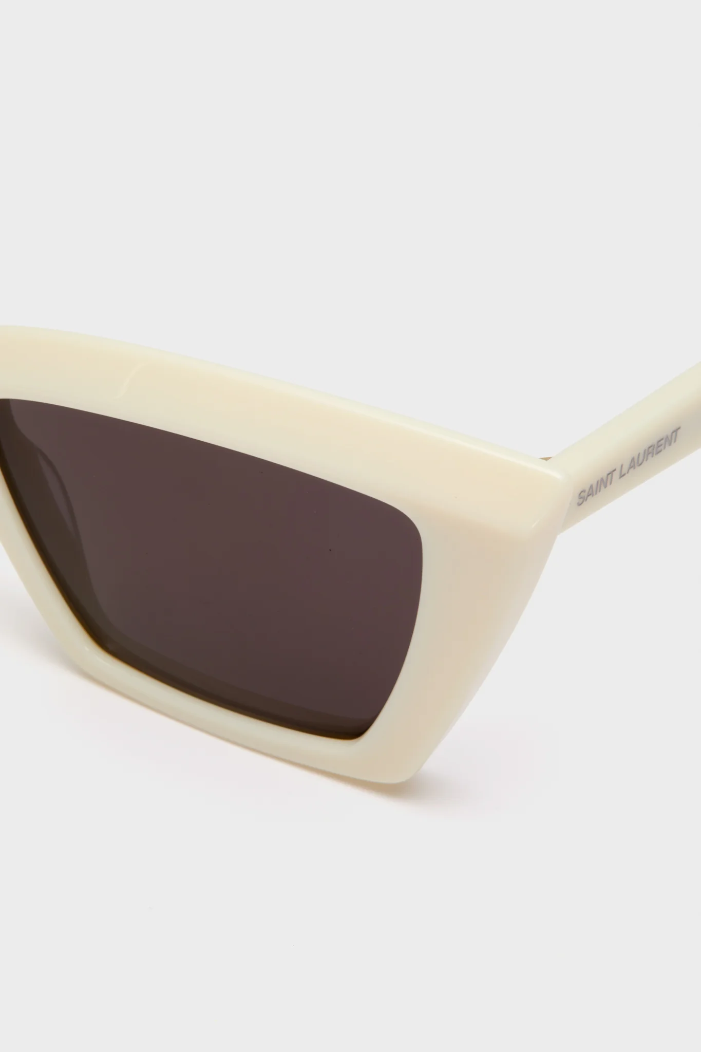 Ivory New Wave Cat Eye Sunglasses - Image 5
