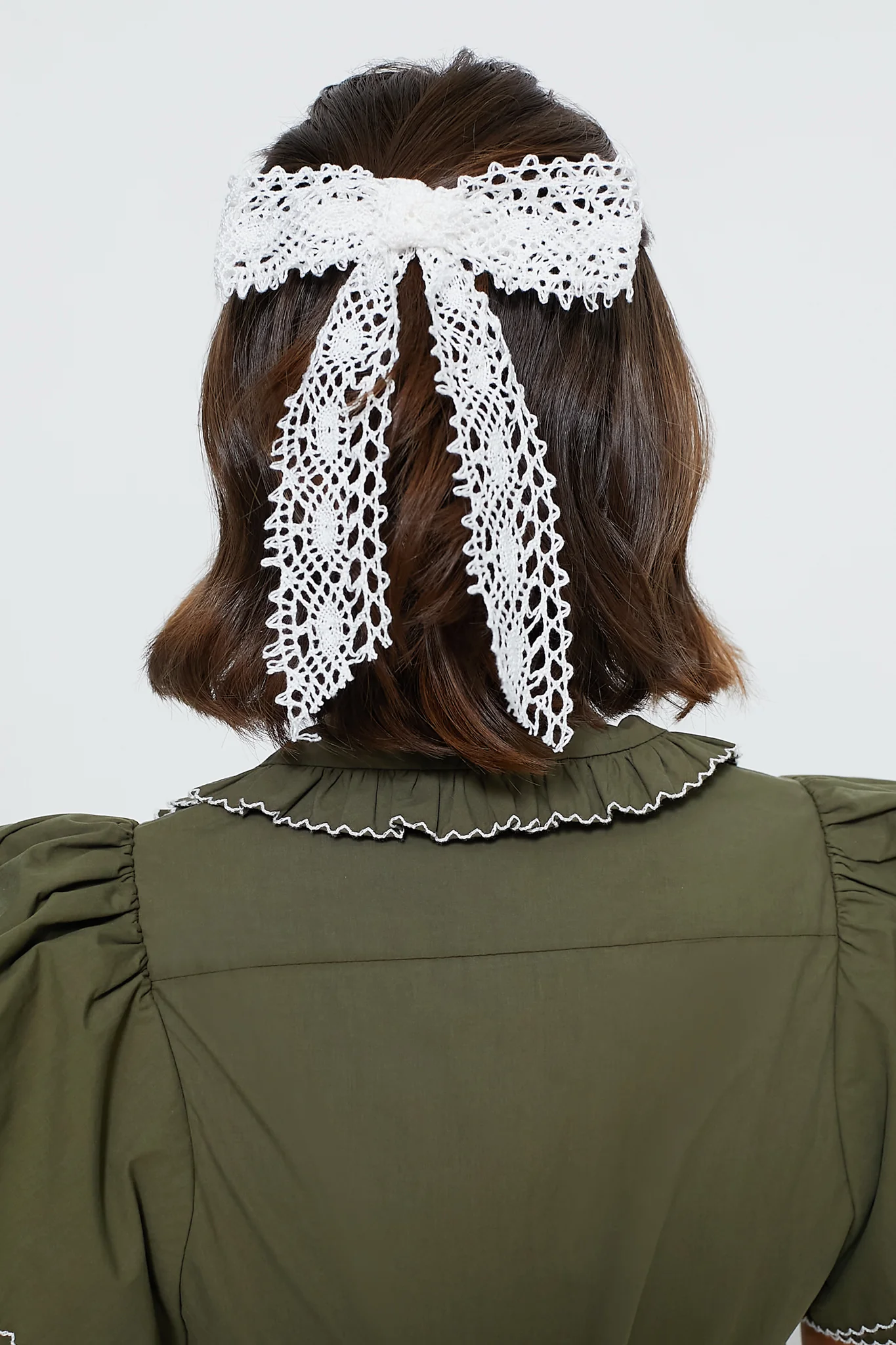 Jennifer Behr x Julia Berolzheimer Ivory Marbella Bow Barrette - Image 2