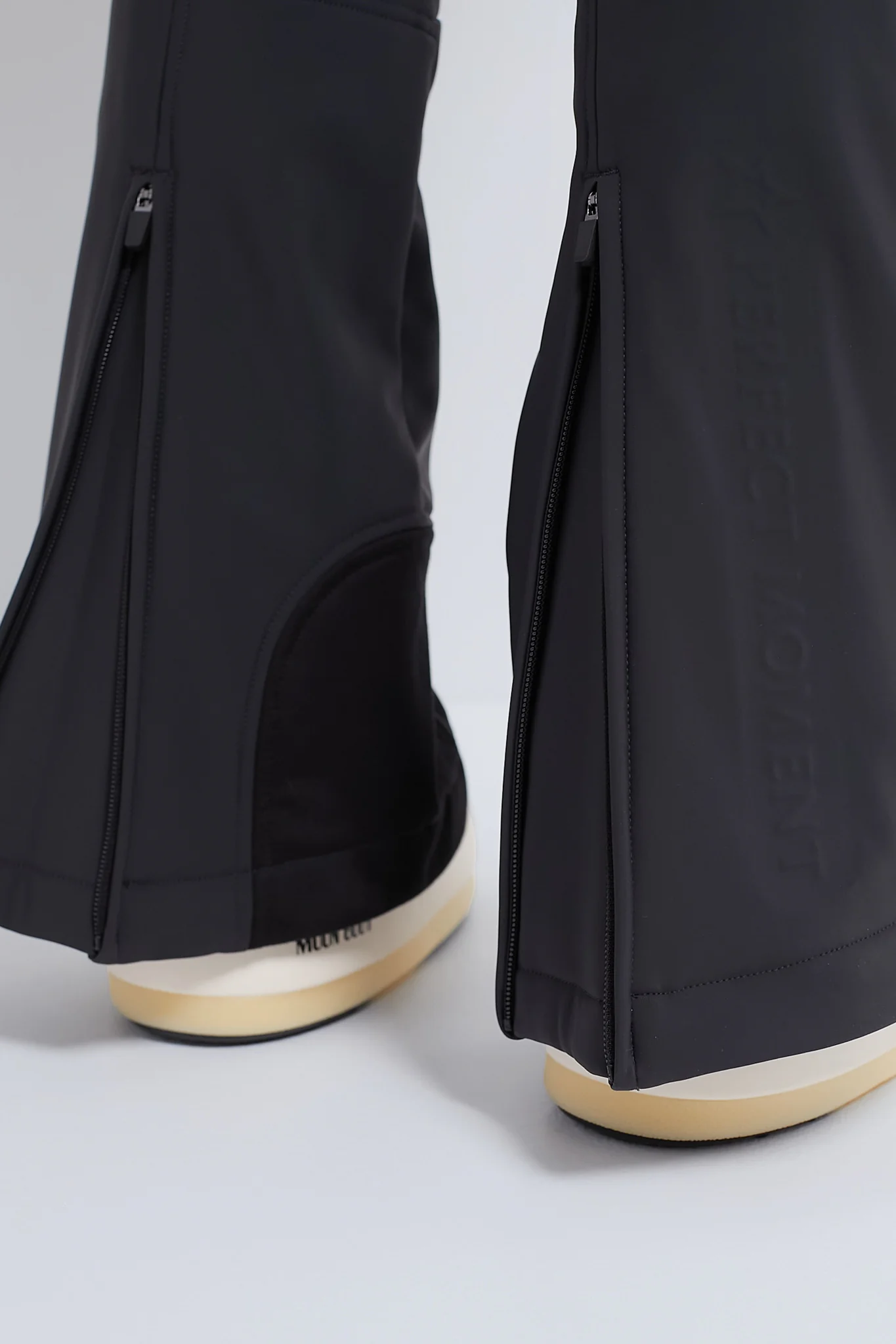 Black Aurora High Waist Flare Ski Pant - Image 5