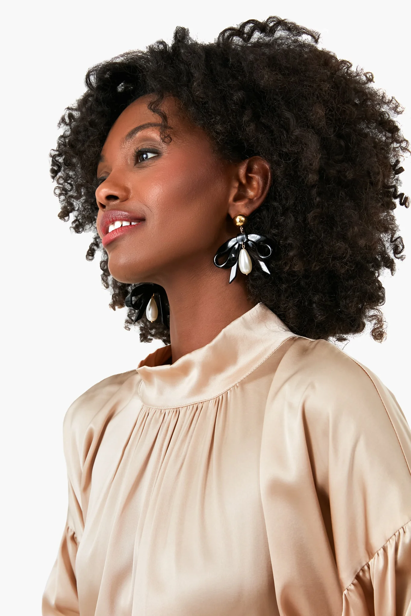 Jet Bow Drop Earrings - Image 2
