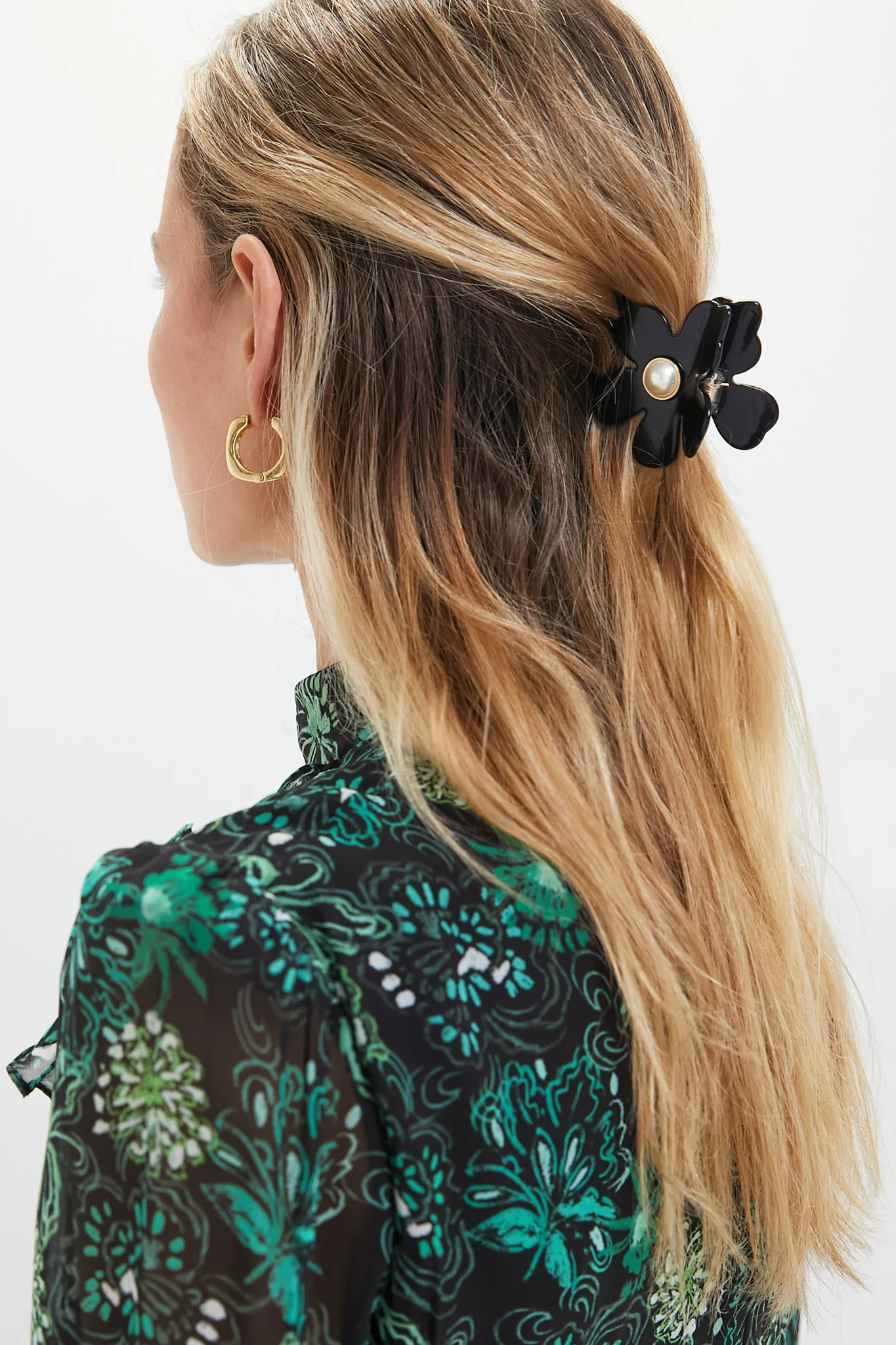 Jet Pearl Lily Claw Clip - Image 2