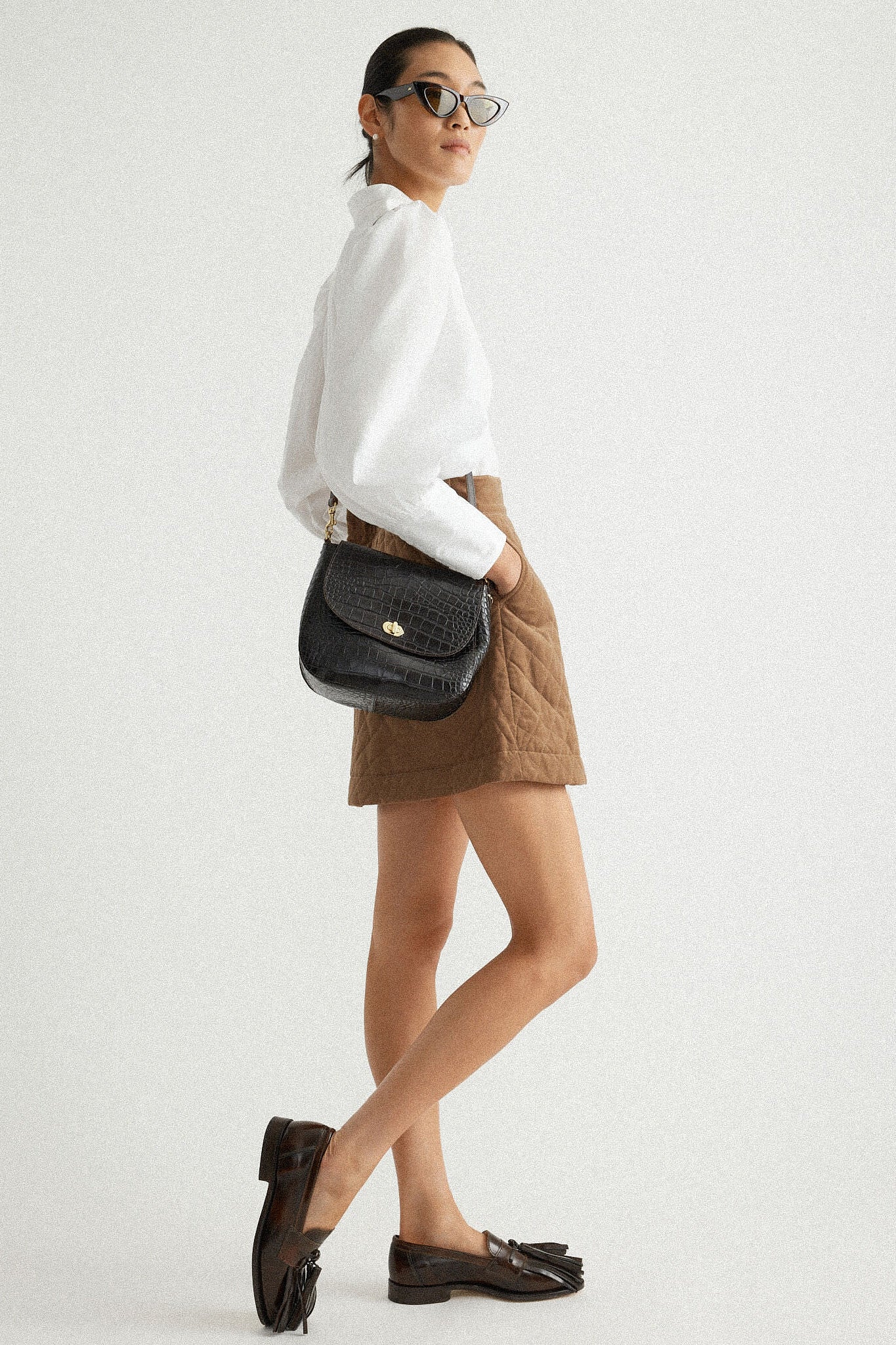 Kalamata Turnlock Louis Bag with Curb Chain Shortie Strap - Image 5