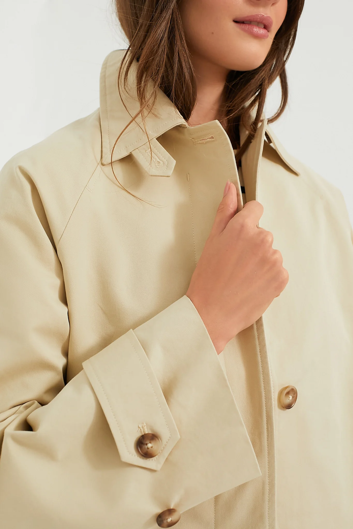 Khaki Drew Short Trench Coat - Image 5