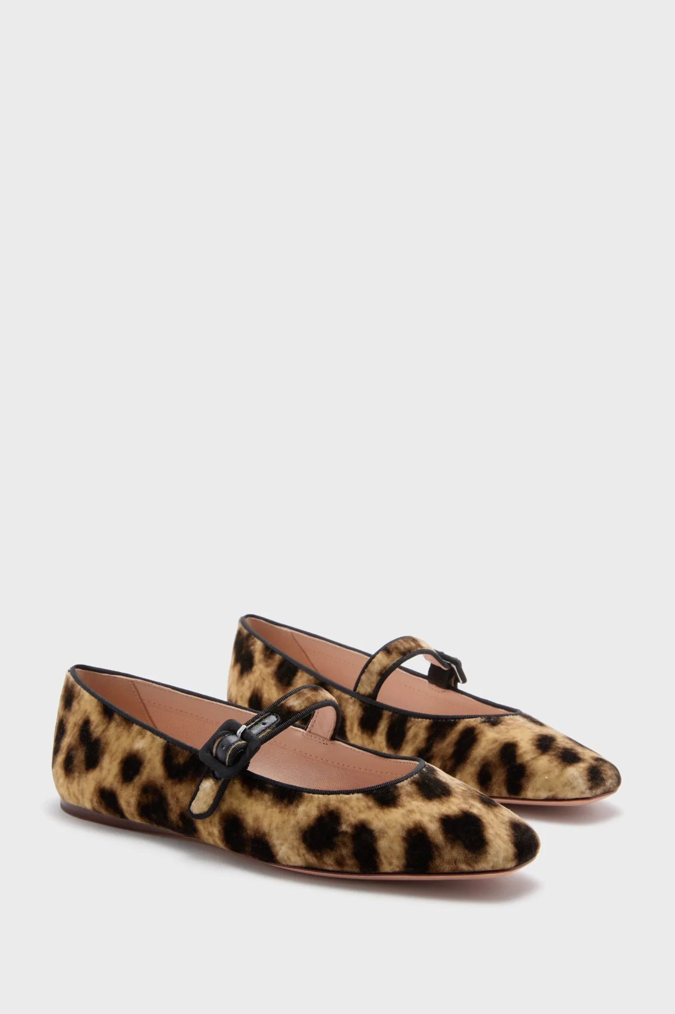 Leopard Printed Velvet Ginger Flats - Image 4